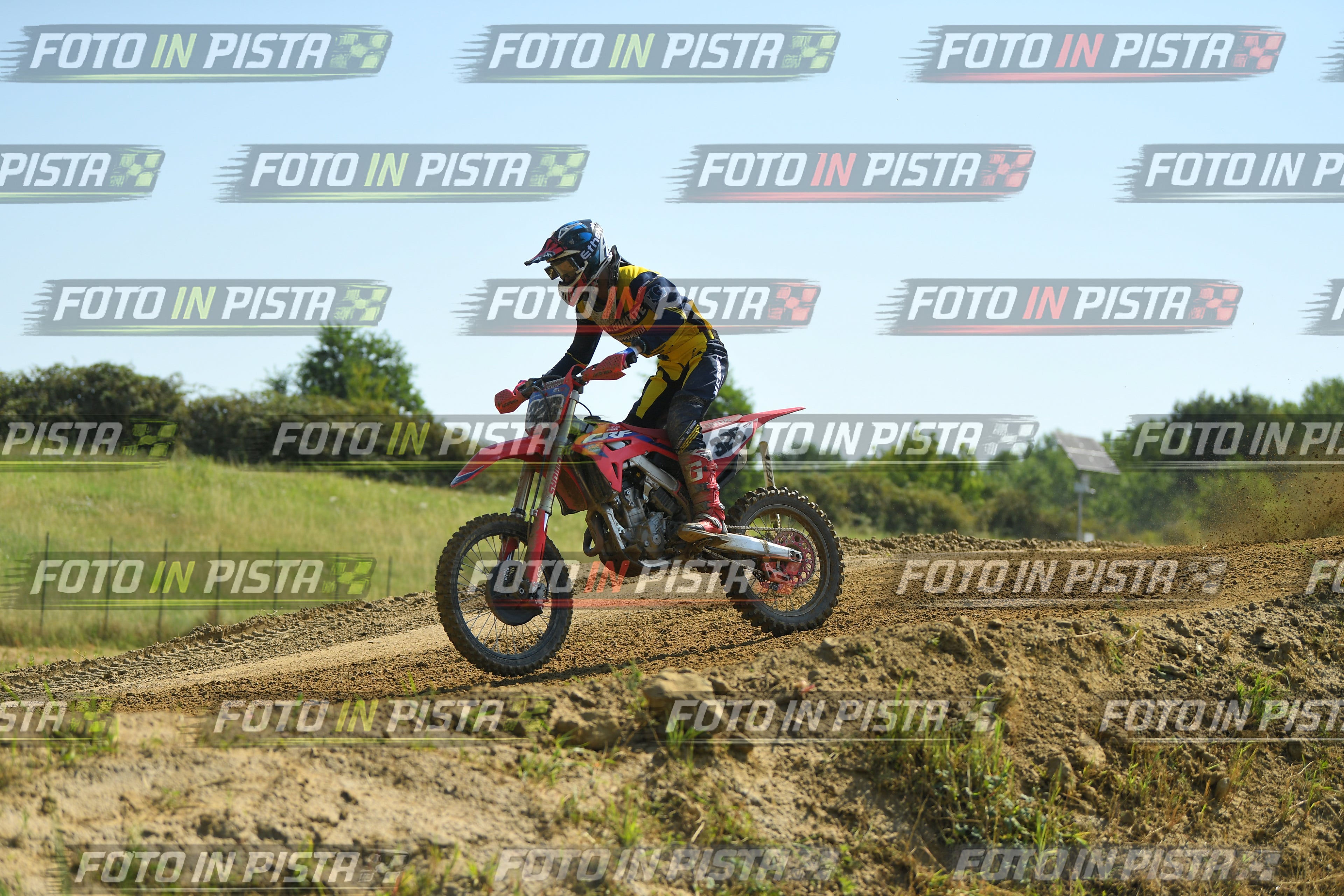 Foto GARAFMI2106261PROVAMX1MX2-323 numero 323