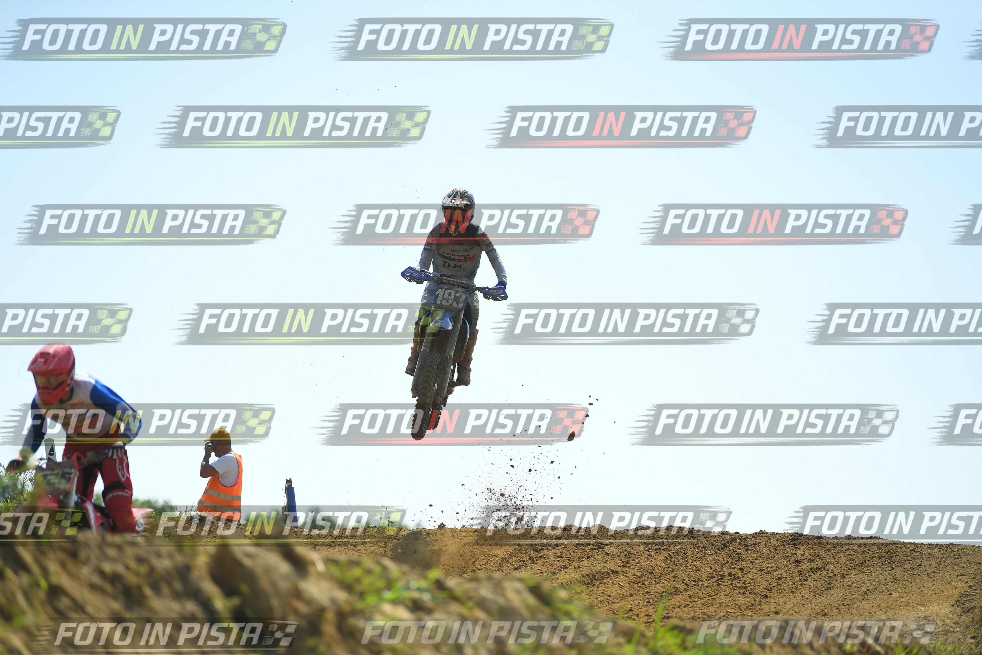 Foto GARAFMI2106261PROVAMX1MX2-350 numero 350