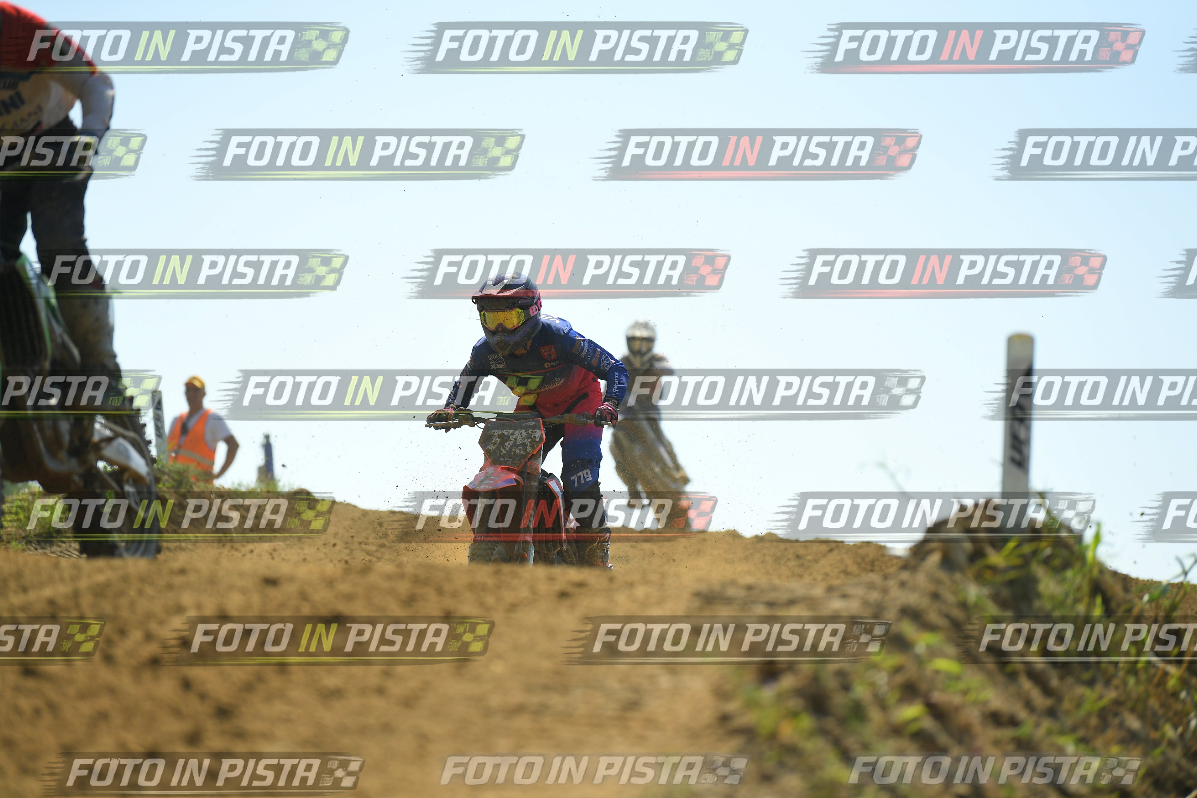 Foto GARAFMI2106261PROVAMX1MX2-374 numero 374