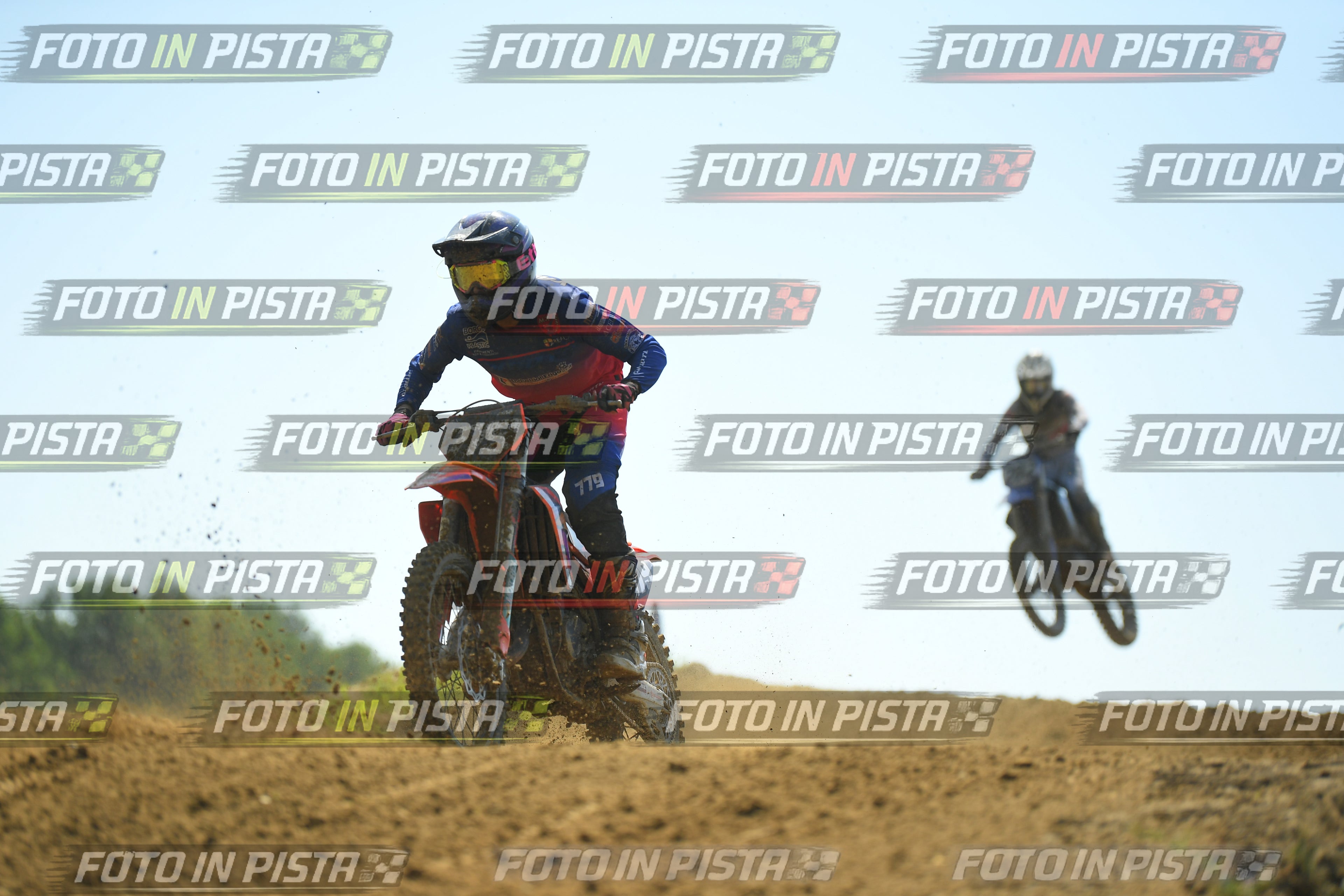 Foto GARAFMI2106261PROVAMX1MX2-375 numero 375