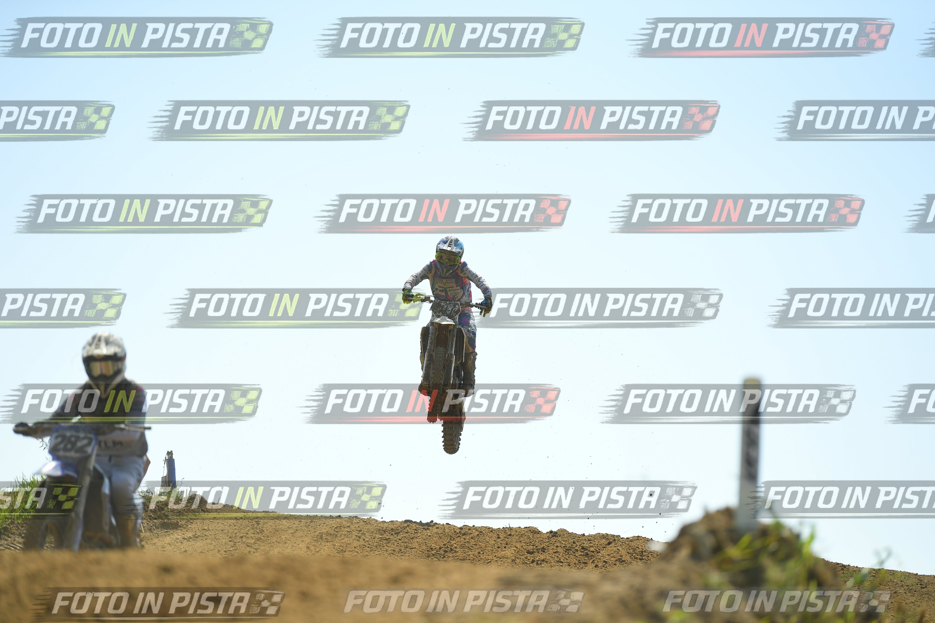 Foto GARAFMI2106261PROVAMX1MX2-380 numero 380
