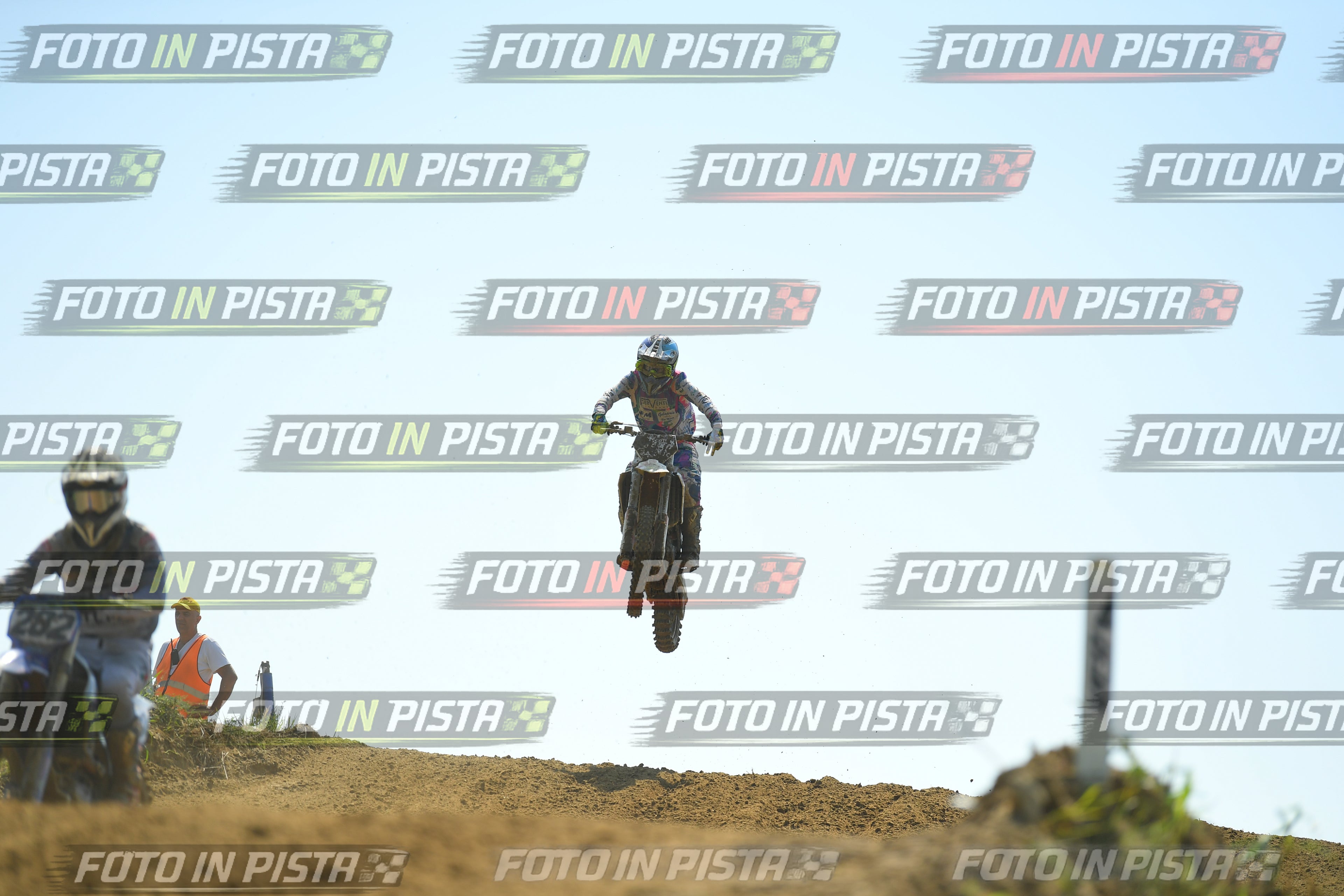Foto GARAFMI2106261PROVAMX1MX2-381 numero 381