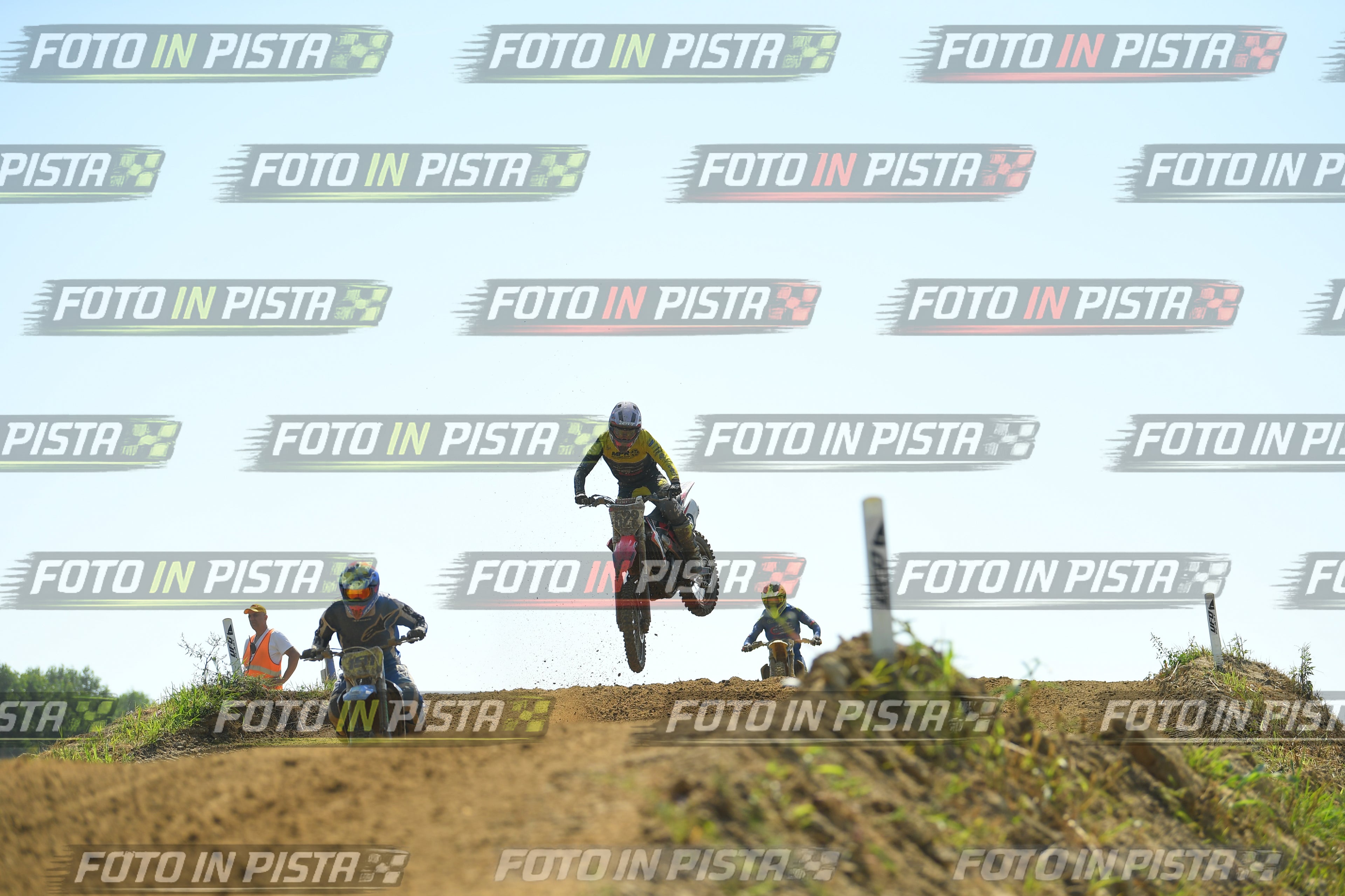 Foto GARAFMI2106261PROVAMX1MX2-412 numero 412