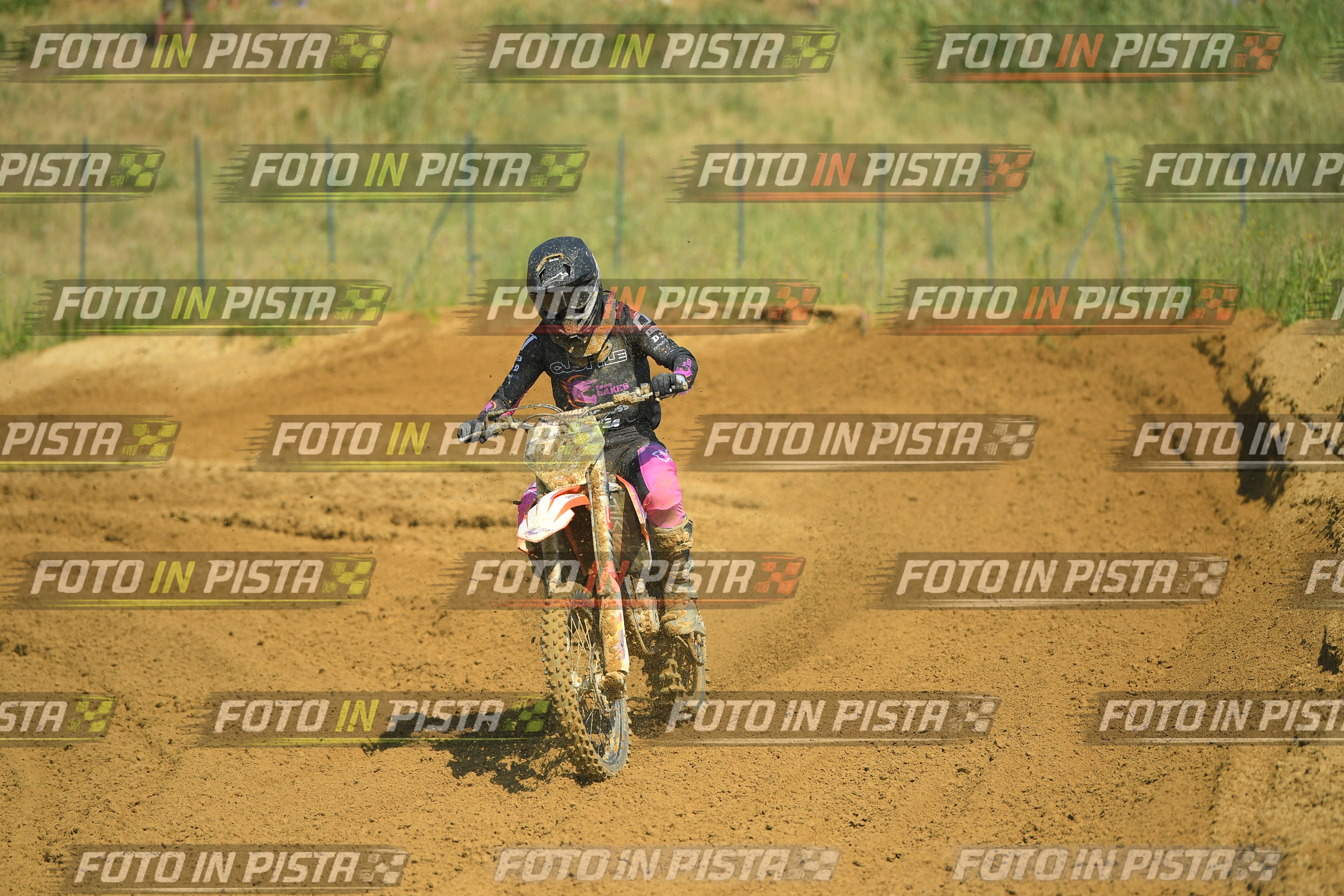 Foto GARAFMI2106261PROVAMX1MX2-582 numero 582