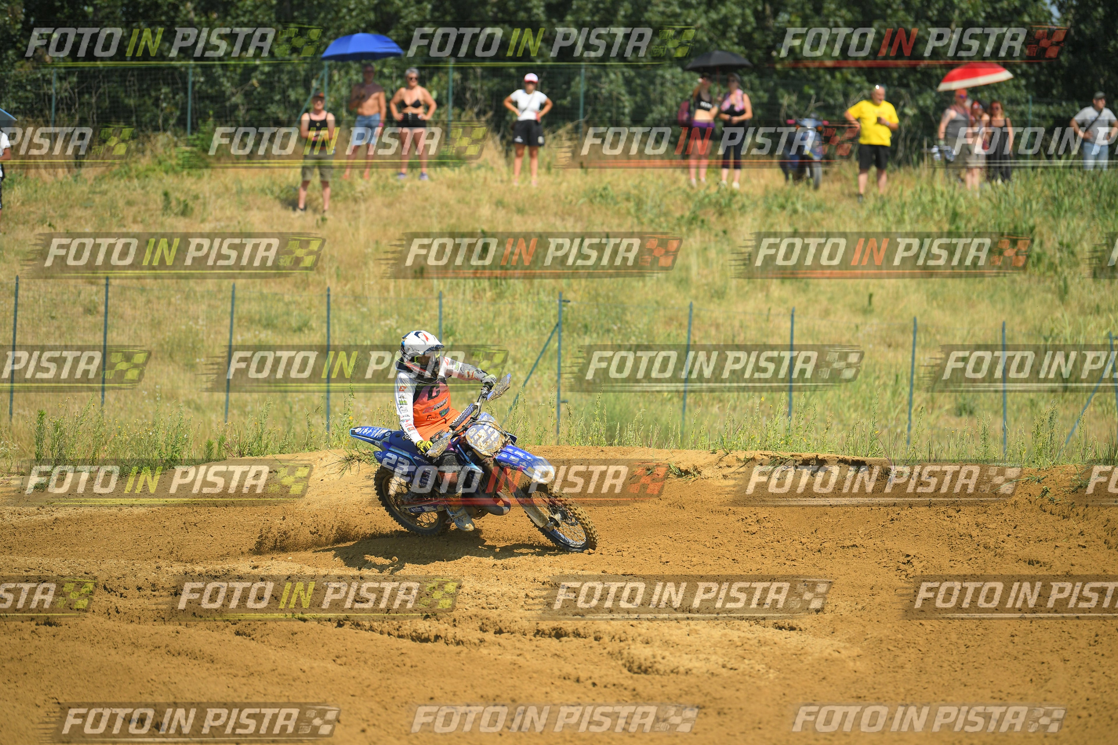 Foto GARAFMI2106261PROVAMX1MX2-592 numero 592