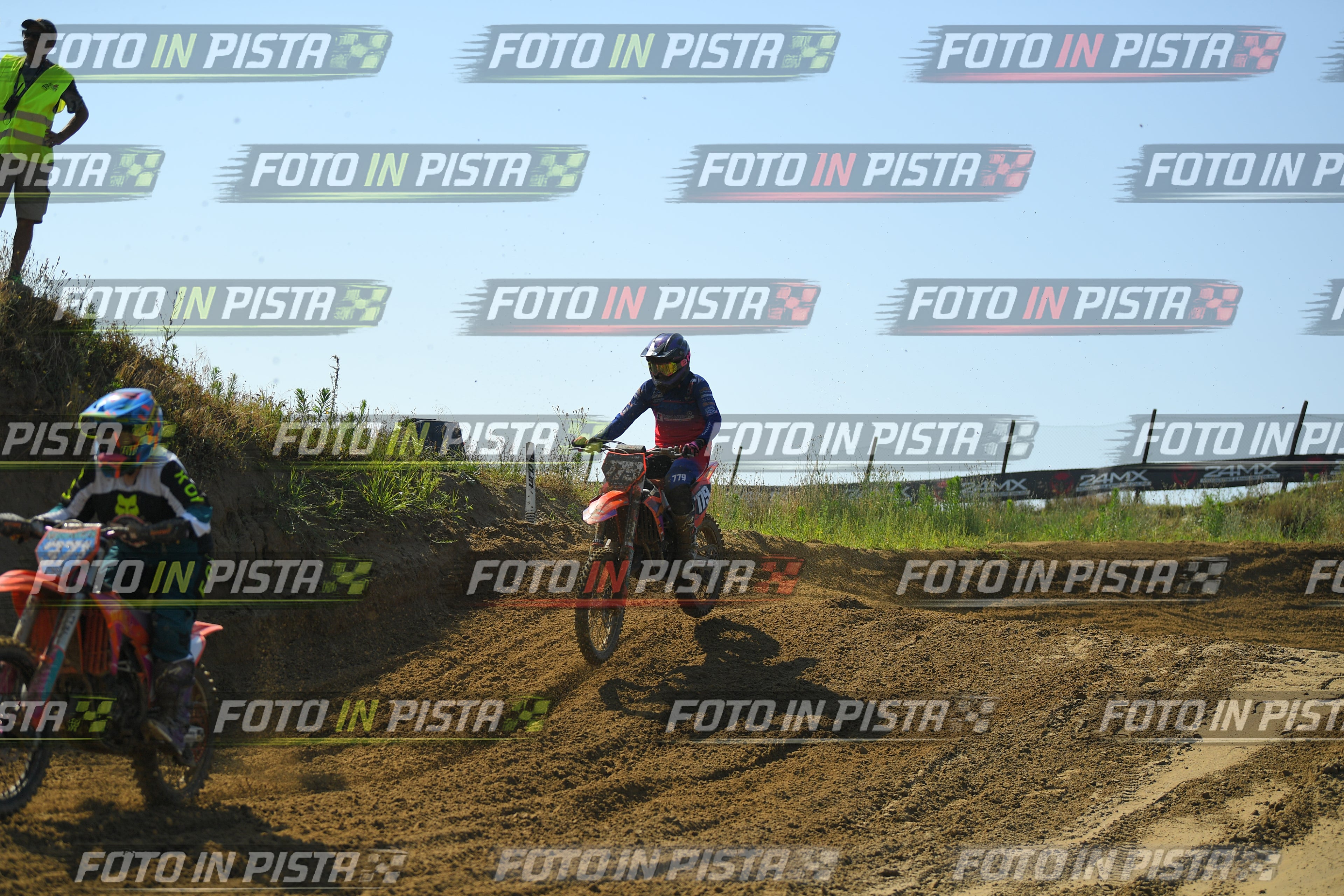 Foto GARAFMI2106261PROVAMX1MX2-66 numero 66