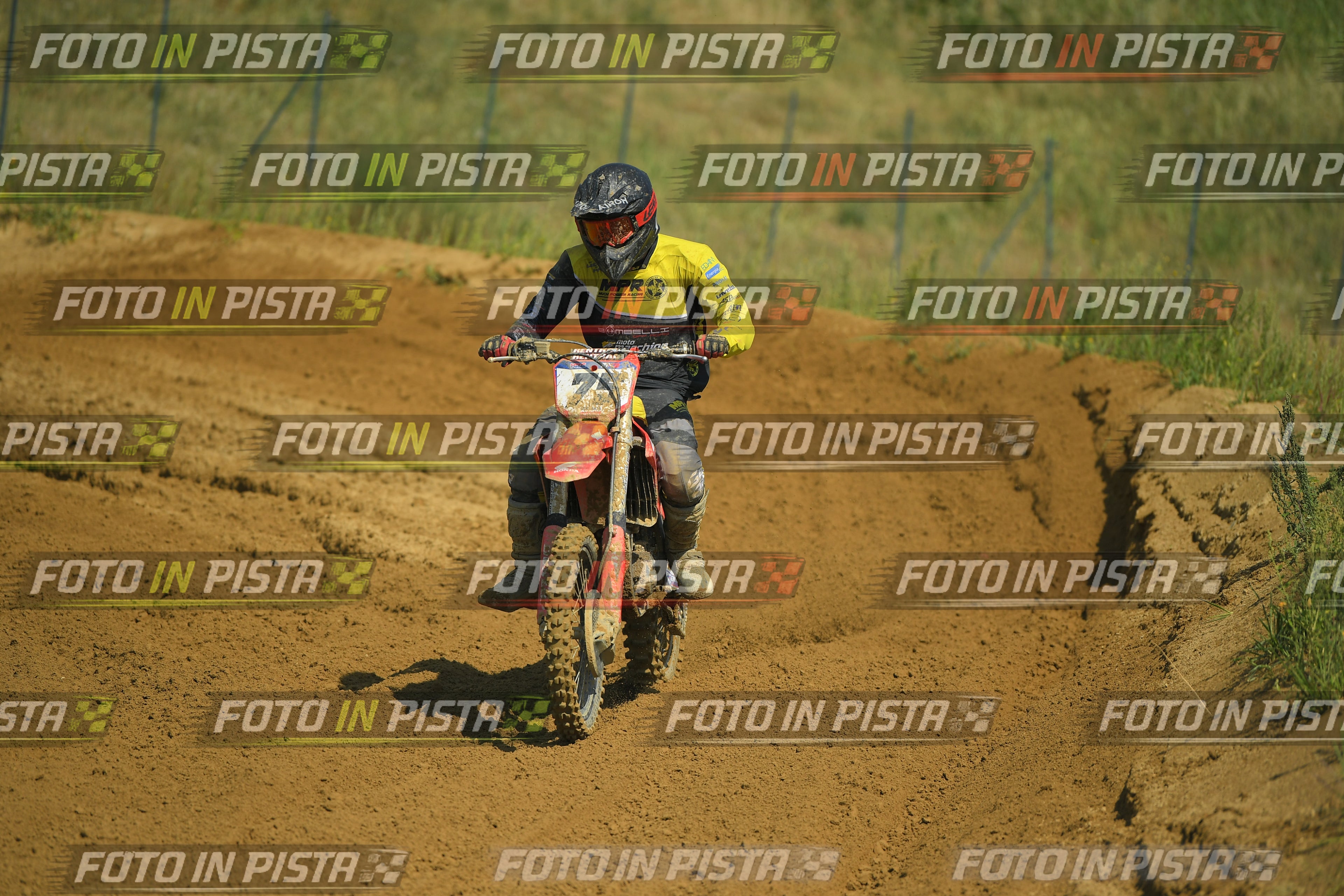 Foto GARAFMI2106261PROVAMX1MX2-687 numero 687