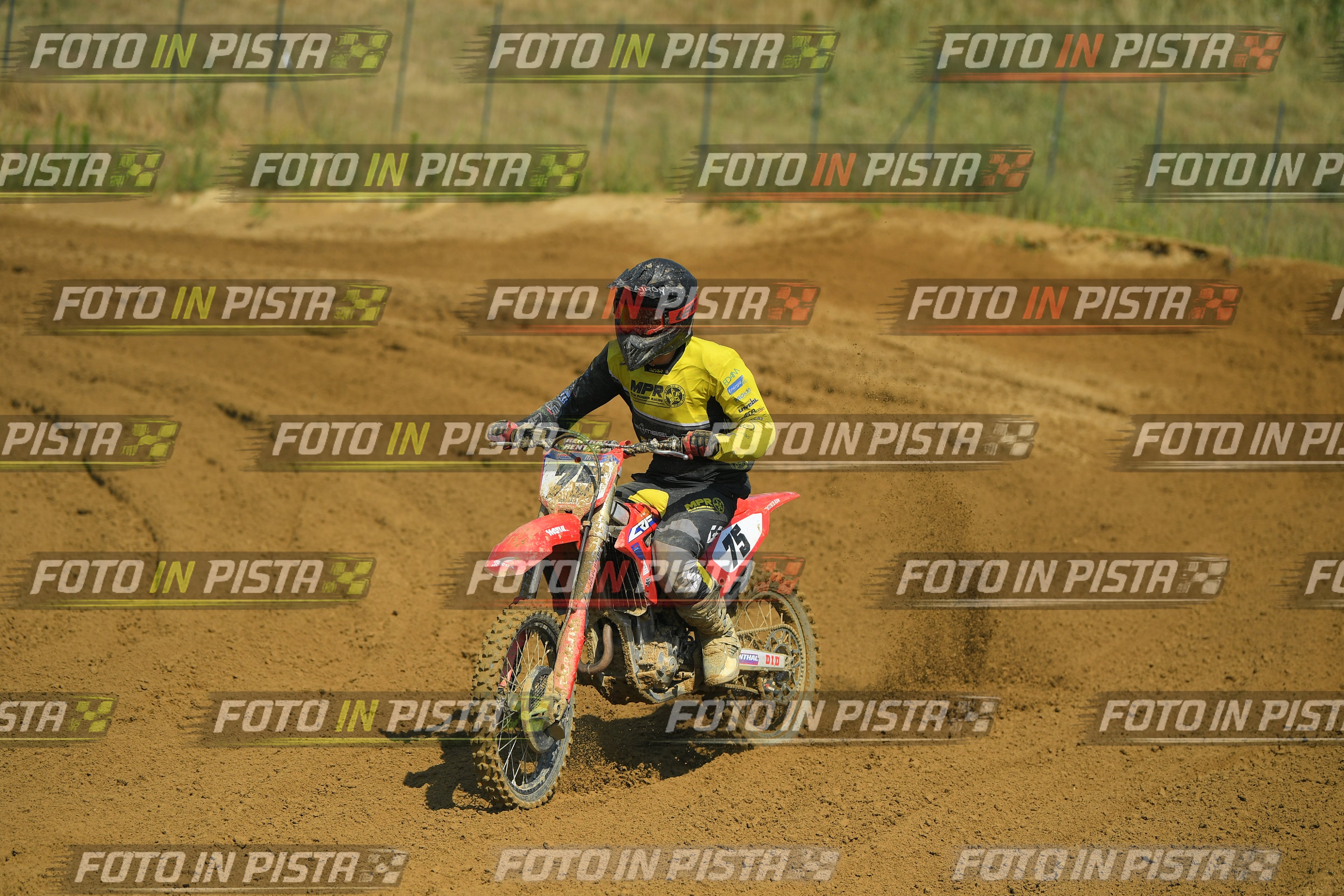 Foto GARAFMI2106261PROVAMX1MX2-689 numero 689