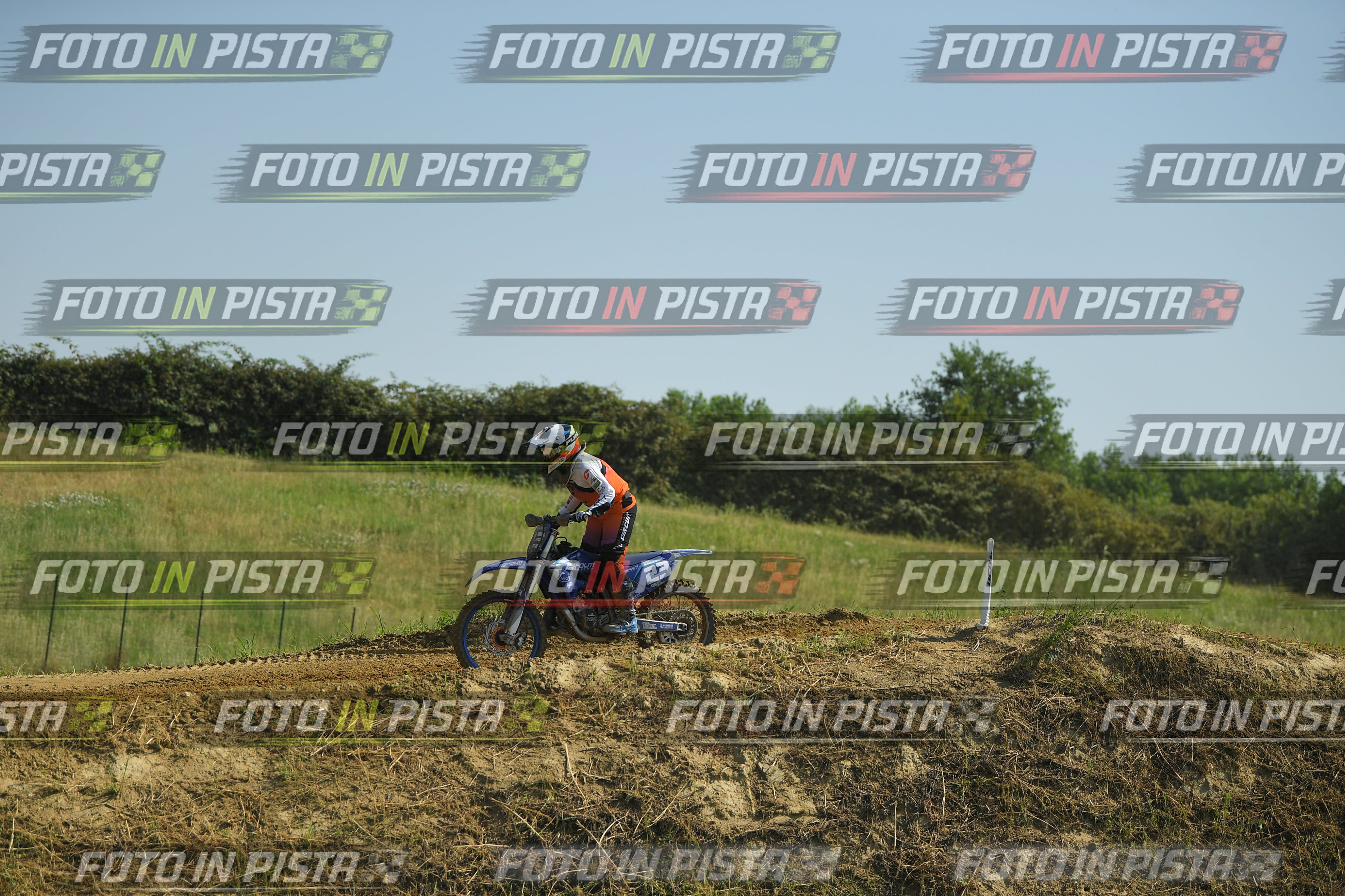 Foto GARAFMI2106261PROVAMX1MX2-704 numero 704