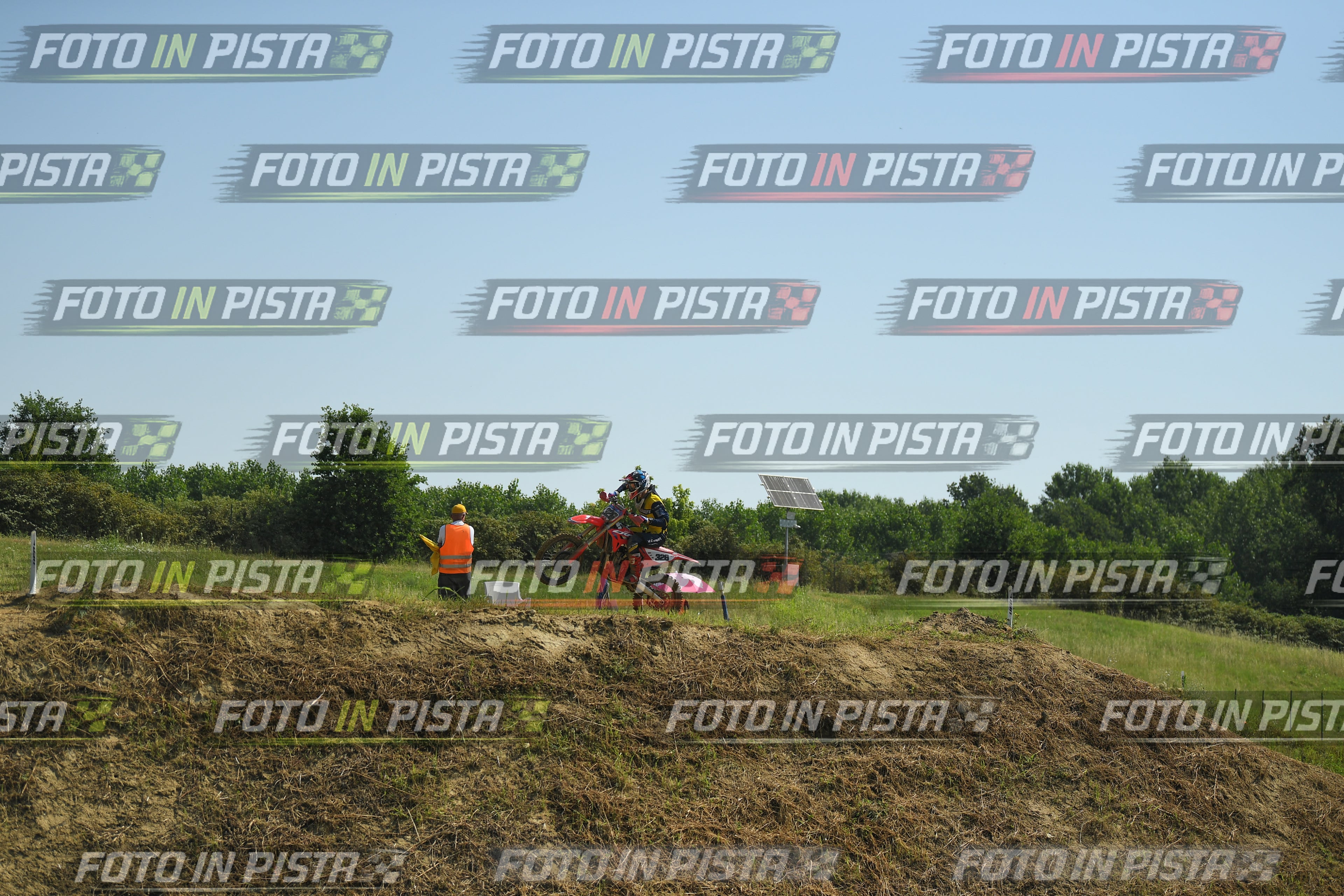 Foto GARAFMI2106261PROVAMX1MX2-742 numero 742