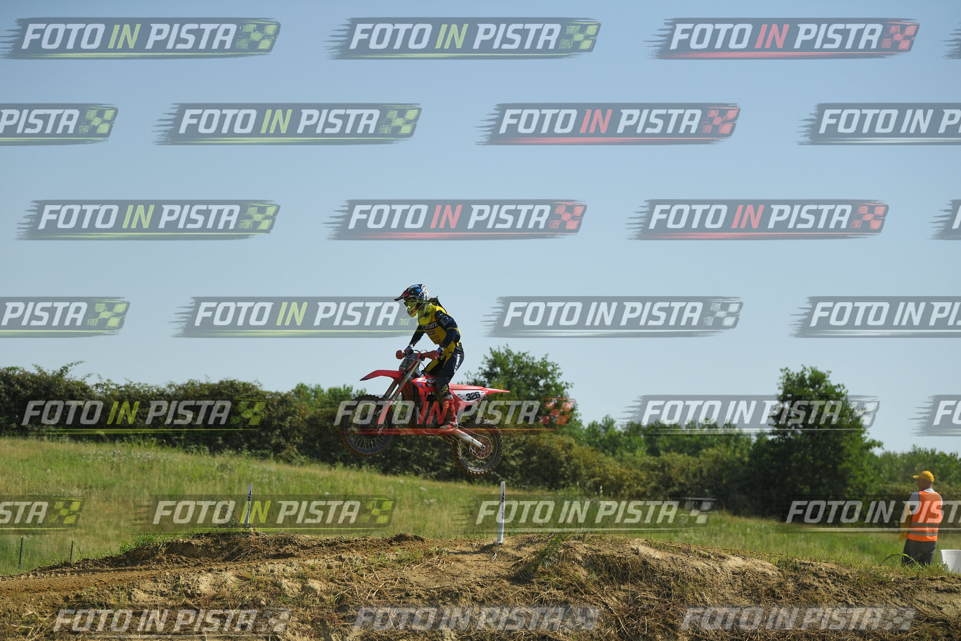Foto GARAFMI2106261PROVAMX1MX2-750 numero 750