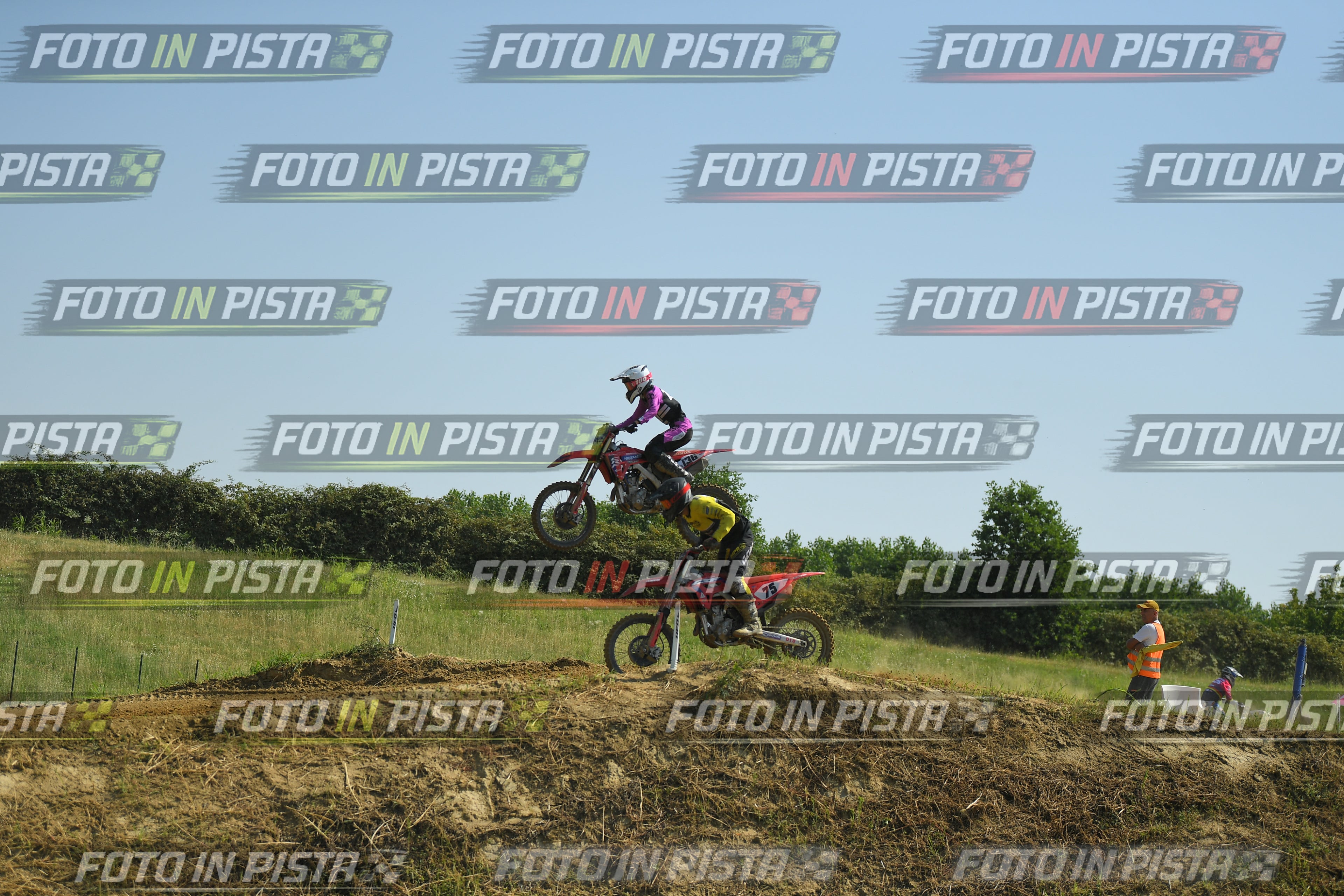 Foto GARAFMI2106261PROVAMX1MX2-785 numero 785
