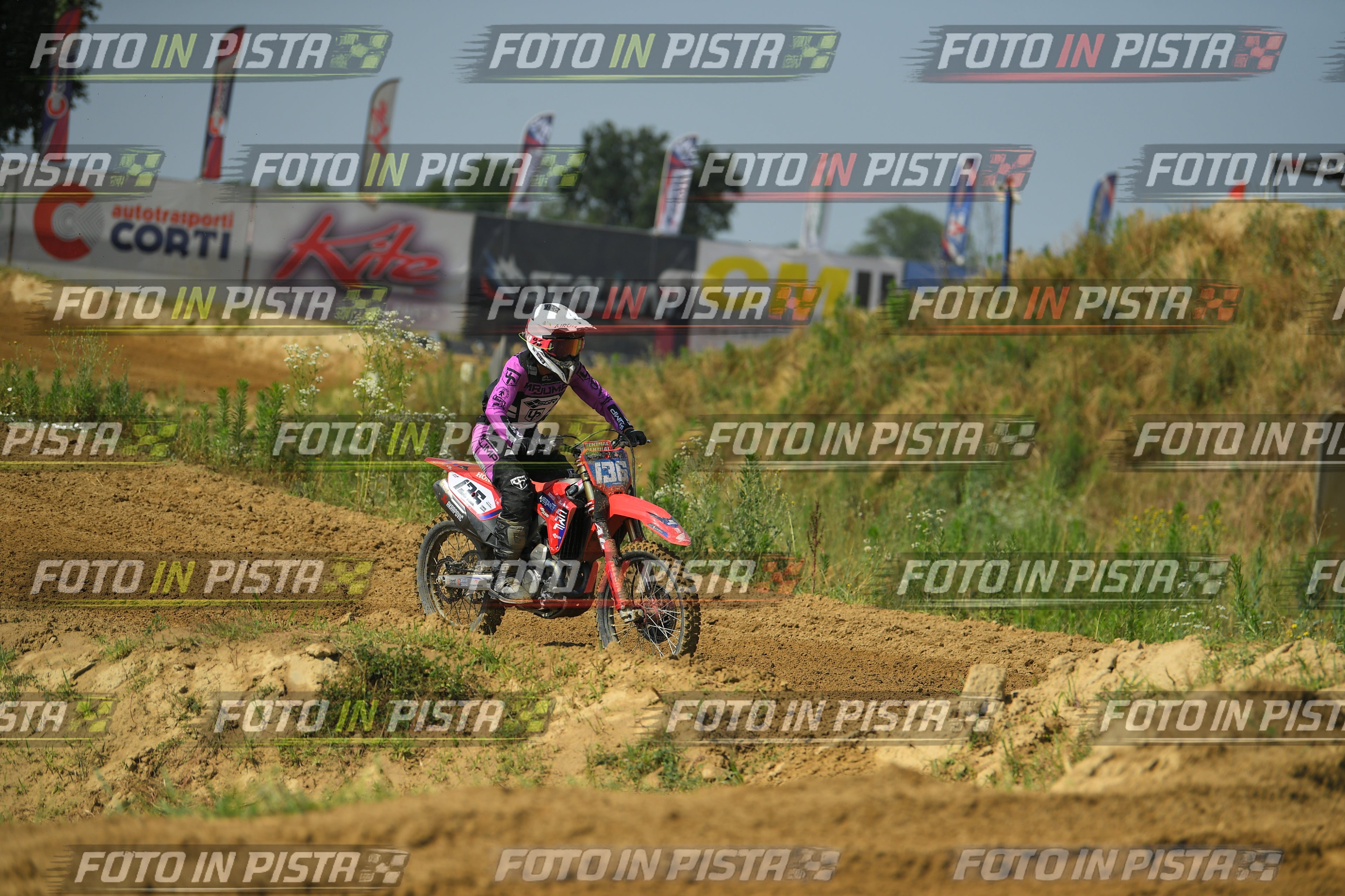 Foto GARAFMI2106261PROVAMX1MX2-832 numero 832