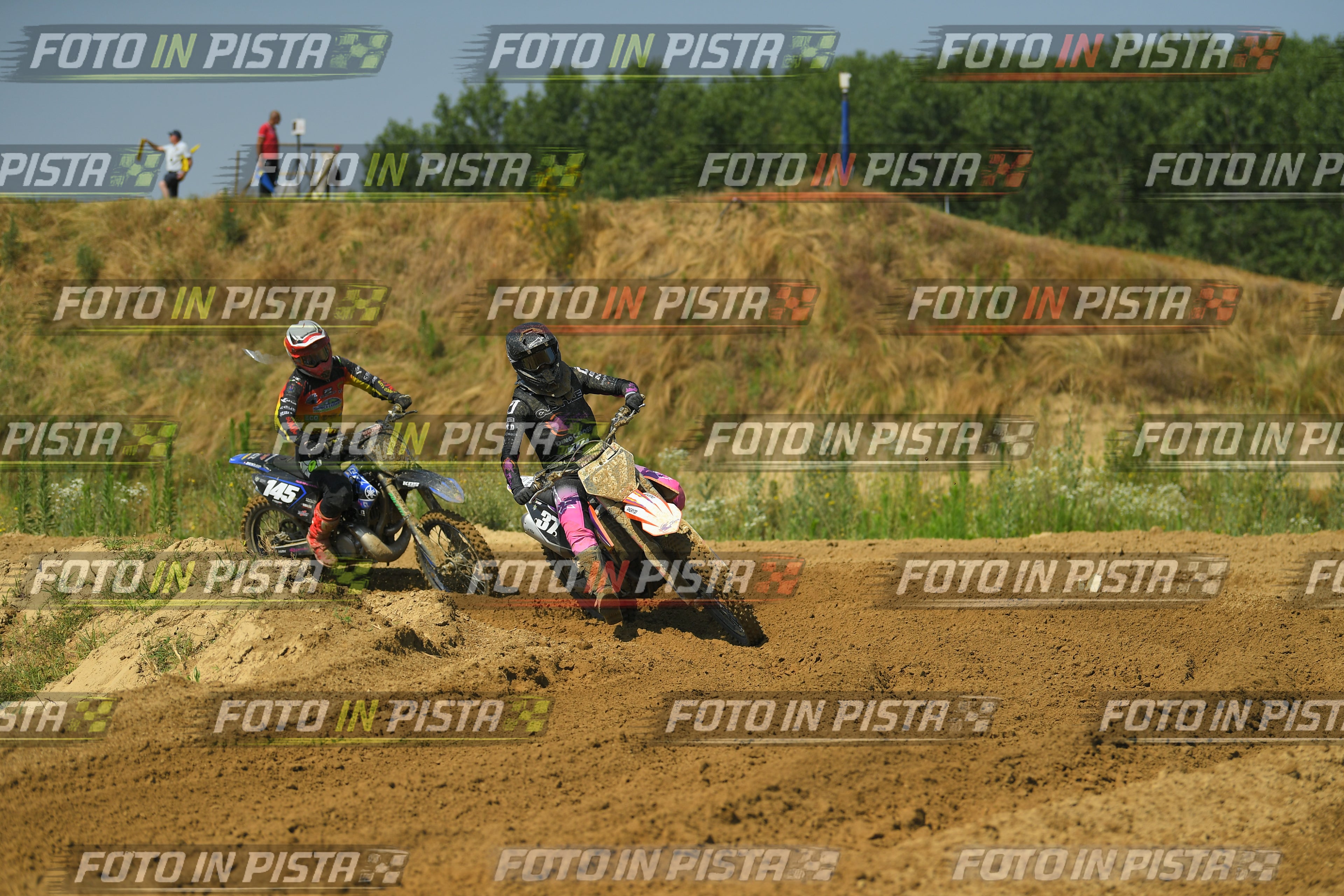 Foto GARAFMI2106261PROVAMX1MX2-994 numero 994
