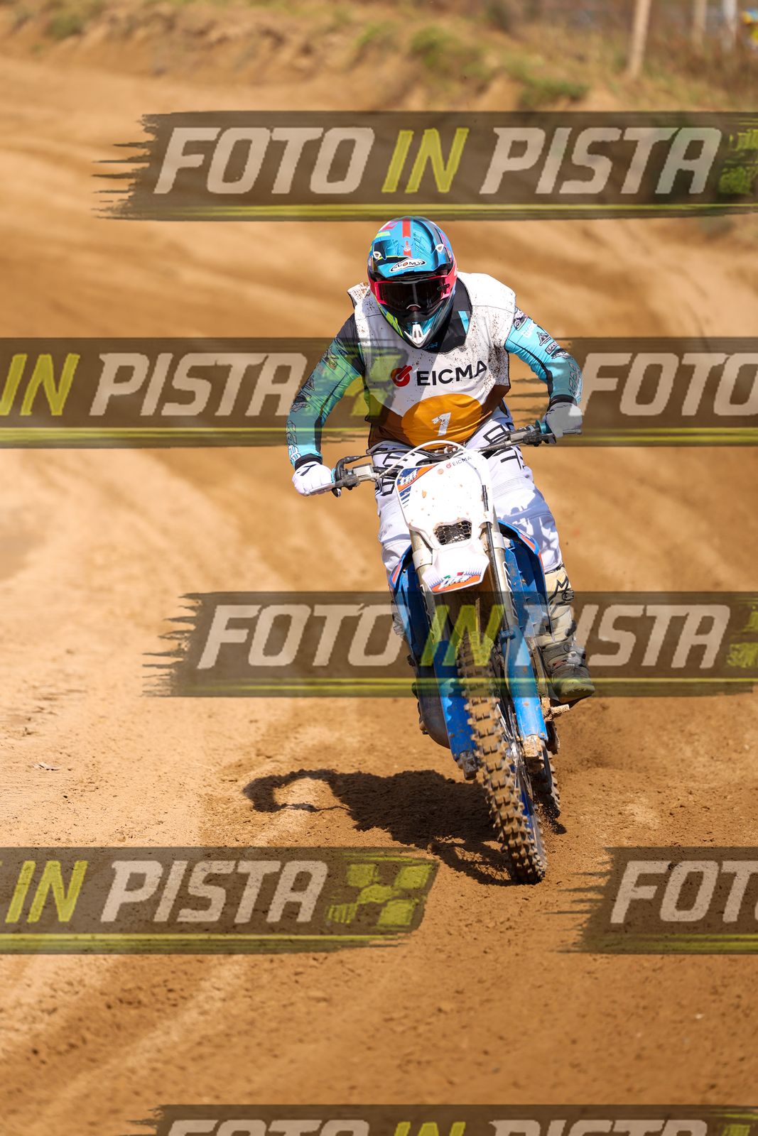 EICMA 20-09 14:00-15:00 · JD9A2000