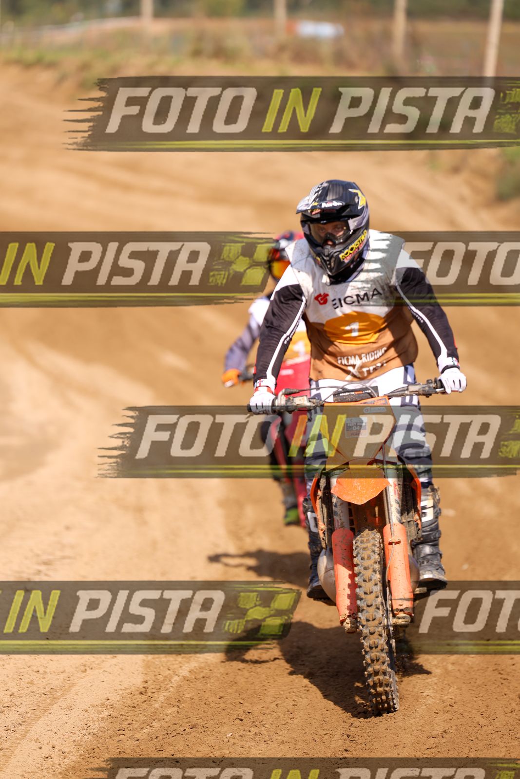 EICMA 20-09 14:00-15:00 · JD9A2015