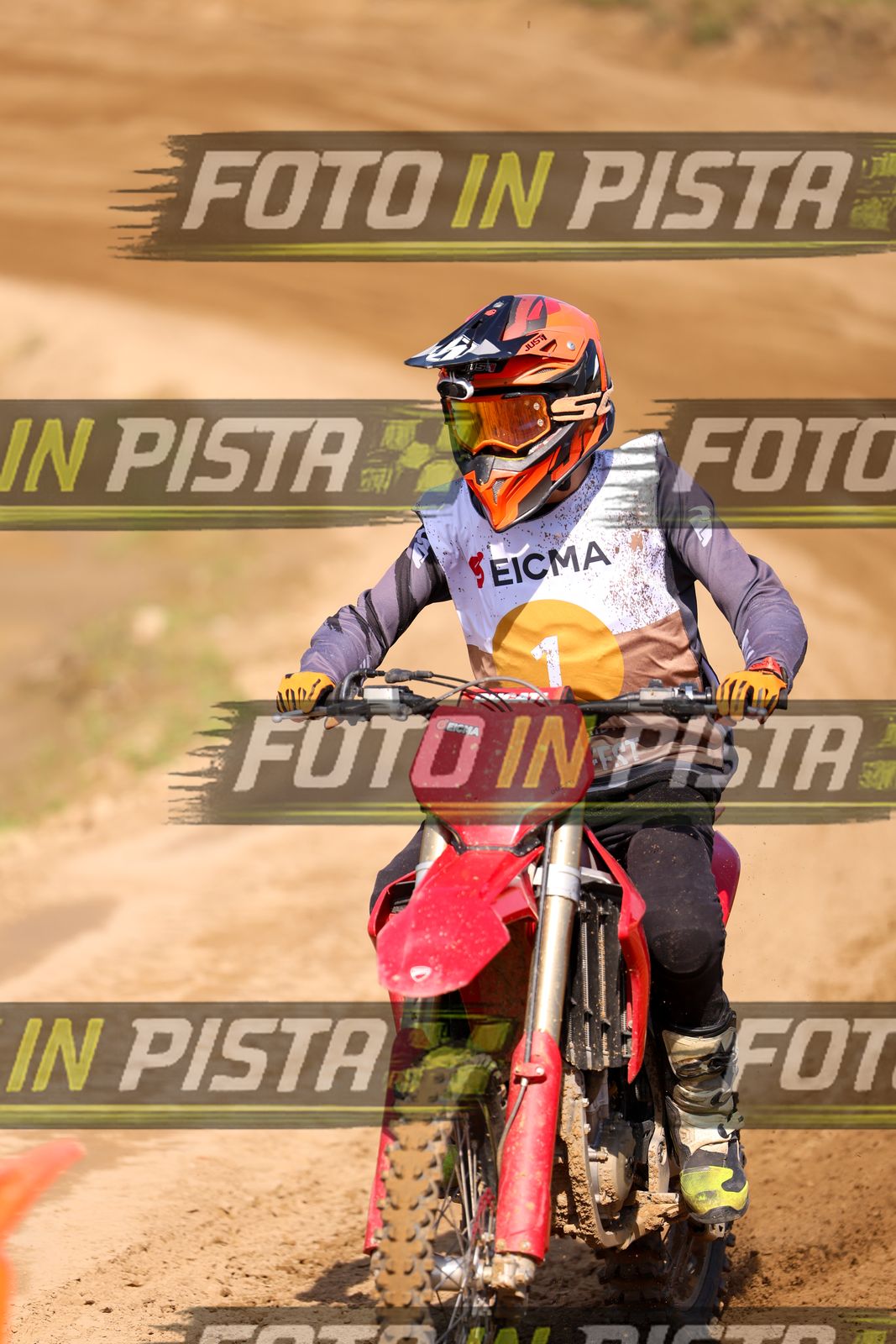 EICMA 20-09 14:00-15:00 · JD9A2016