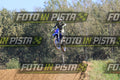 YZ - YELLOW GREY SUITE - WHITE ORANGE HELMET · JD9A3274