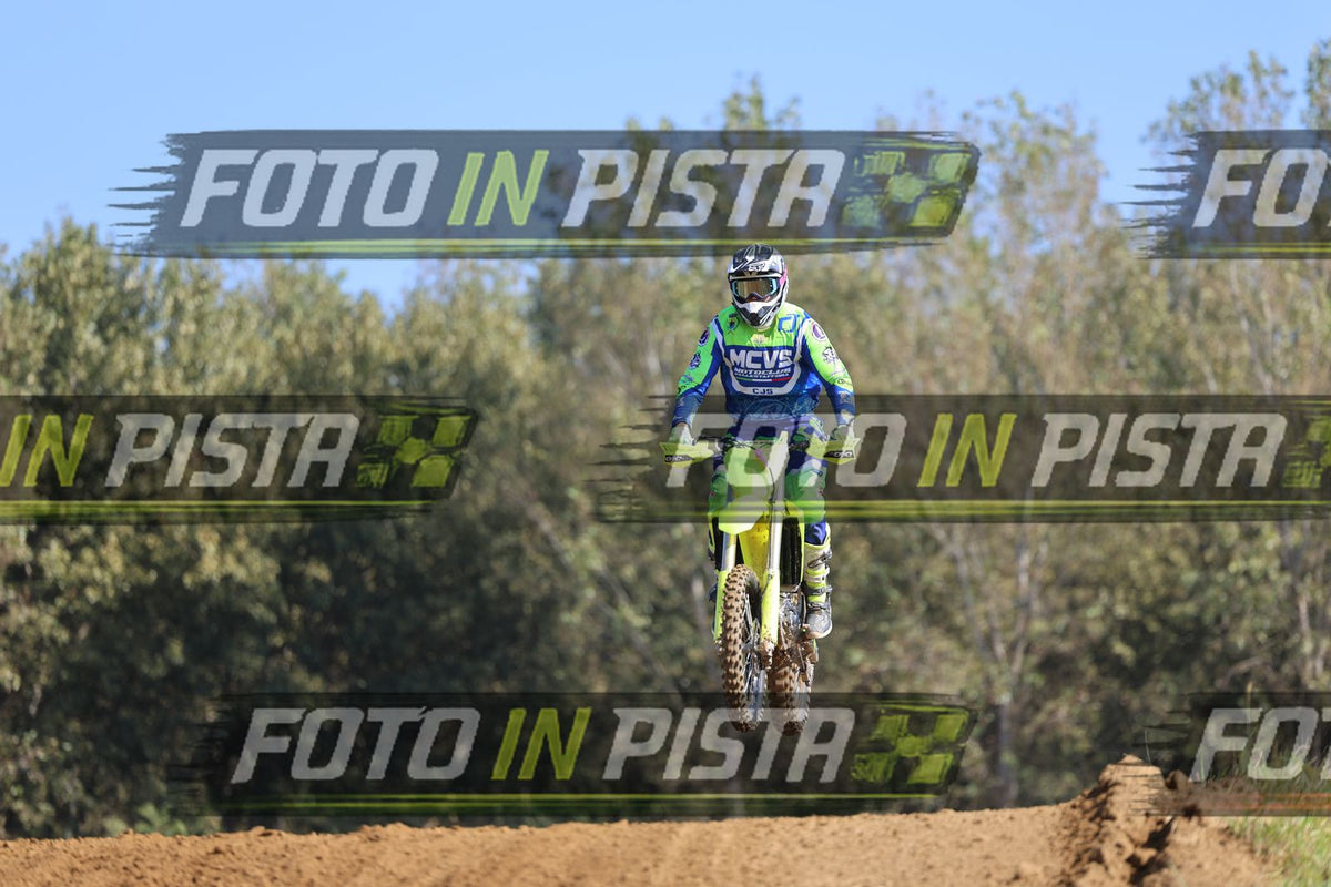 GREEN BIKE - MCVS SUITE · JD9A3388