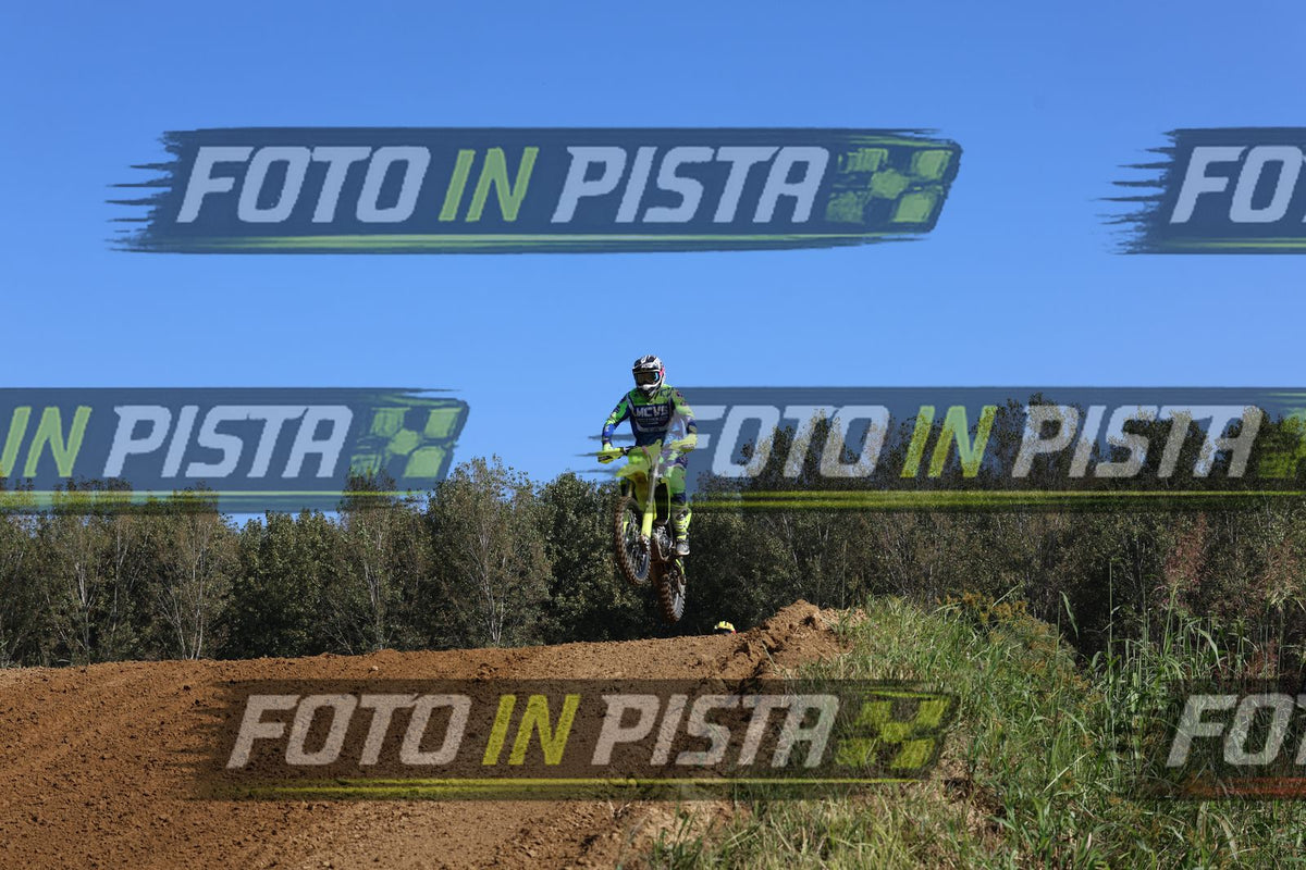 GREEN BIKE - MCVS SUITE · JD9A3510