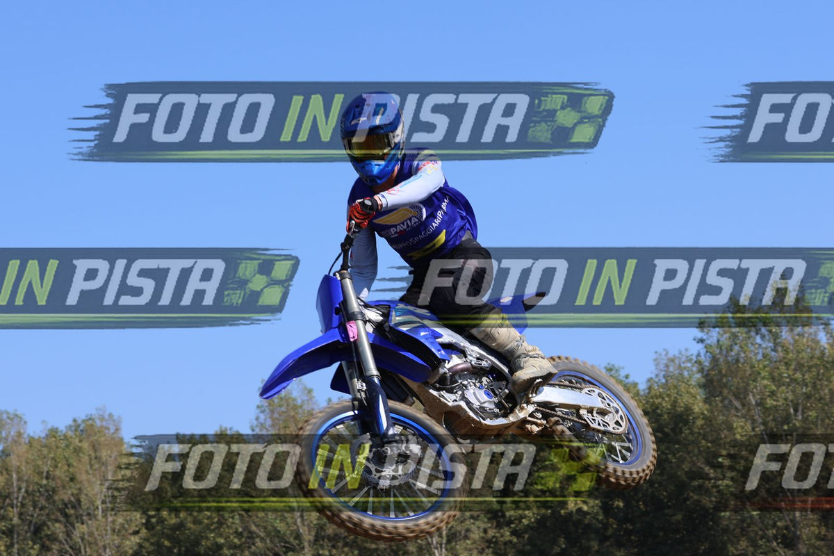 BLUE MOTO - BLUE PAVIA · JD9A3566