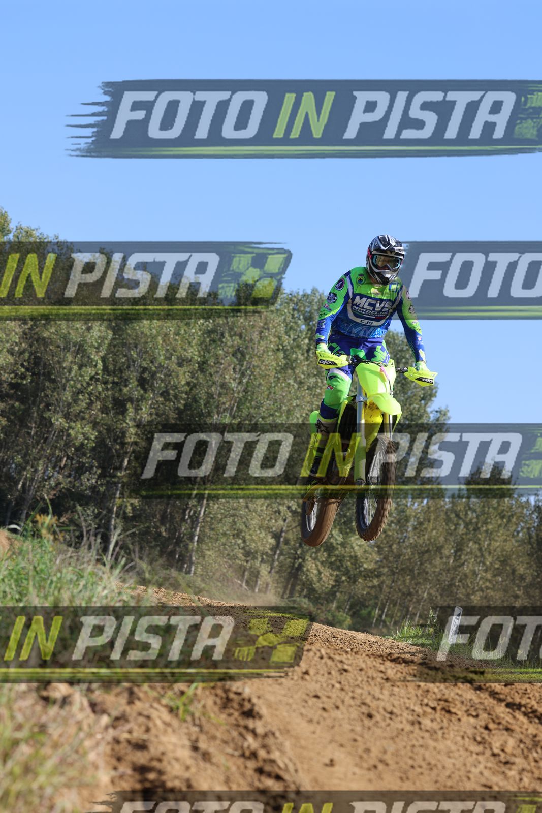 GREEN BIKE - MCVS SUITE · JD9A3600
