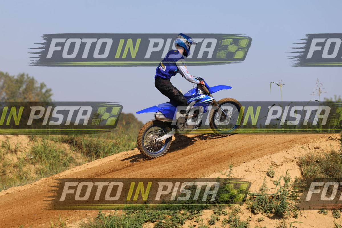 BLUE MOTO - BLUE PAVIA · JD9A3651