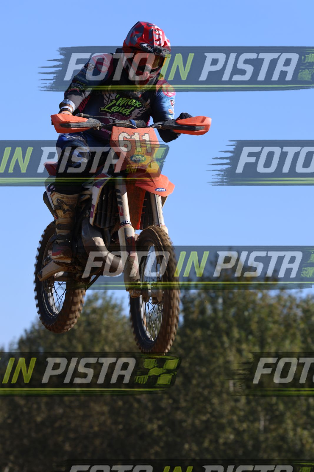 611 · JD9A3671