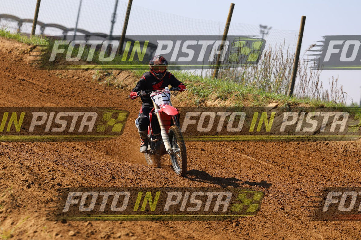 RUSSEL · JD9A3814