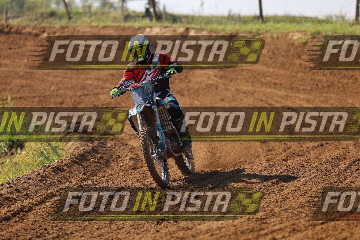 108 · JD9A3866