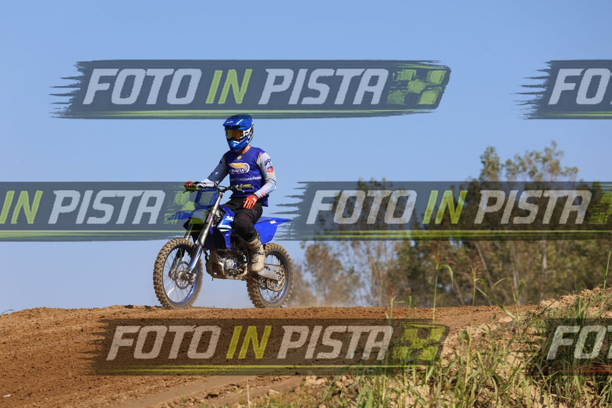 BLUE MOTO - BLUE PAVIA · JD9A3876