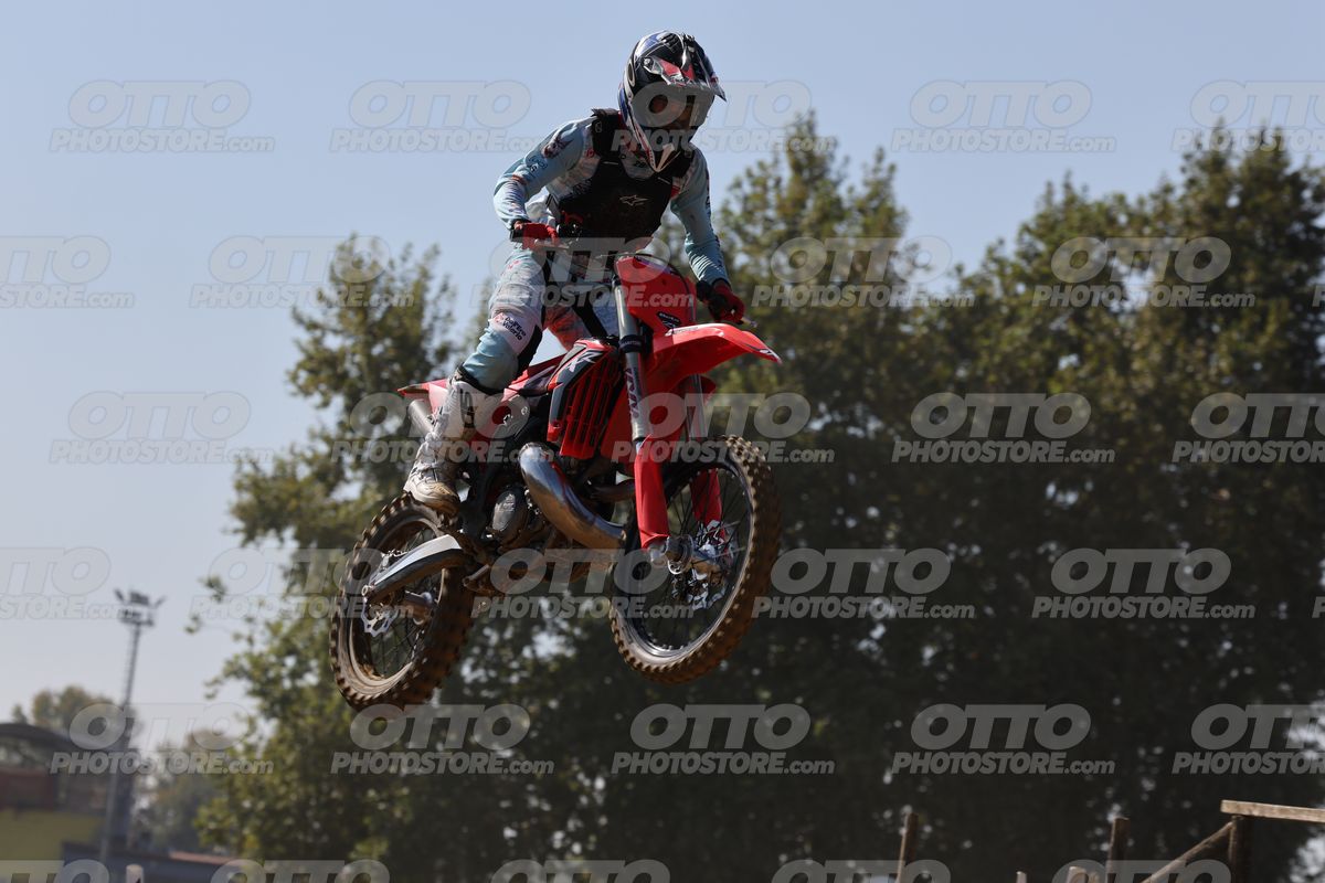 GAS GAS RED - LIGHT BLUE WHITE SUIT - BLACK BLUE RED HELMET · JD9A3988