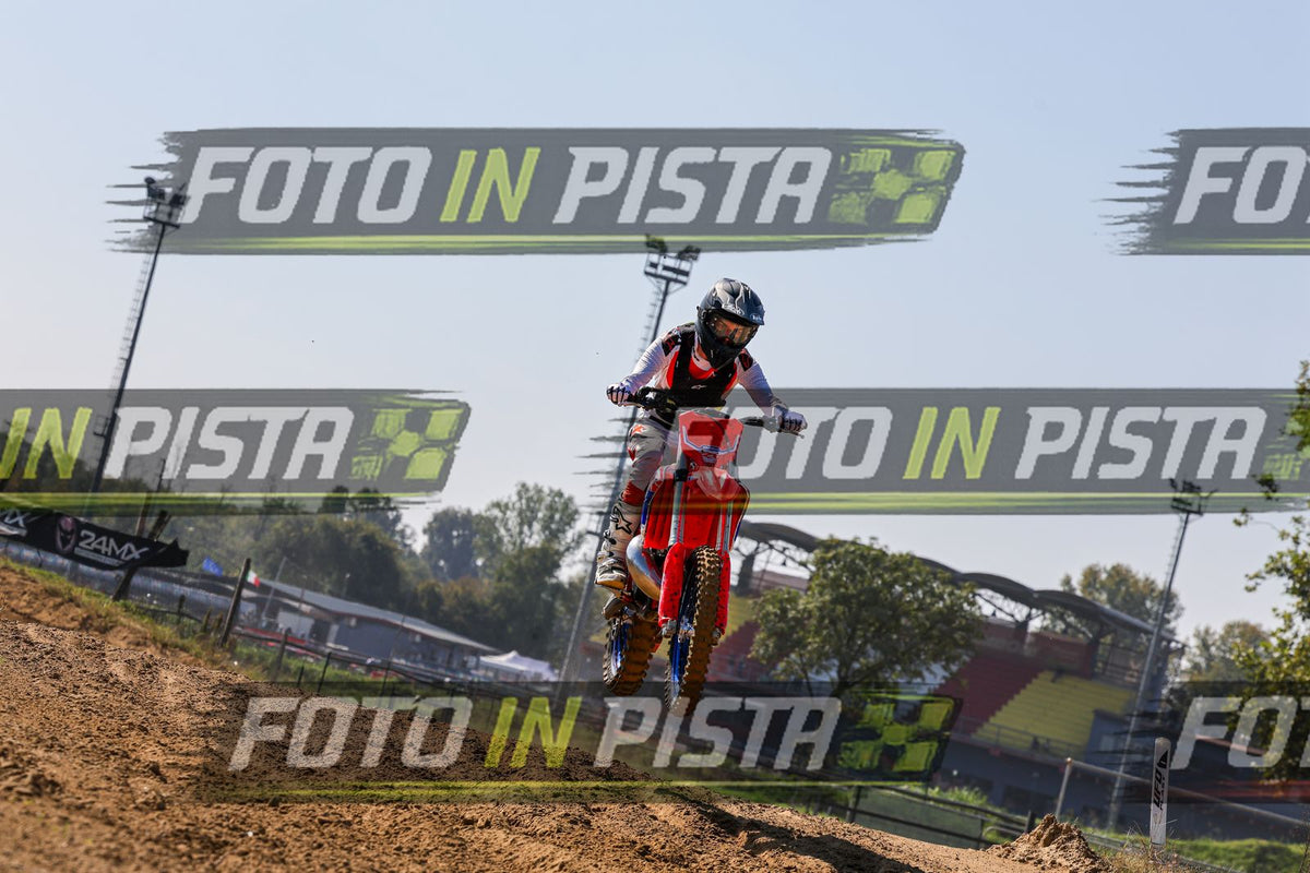 BETA XR - tuta bianco arancio · JD9A3991