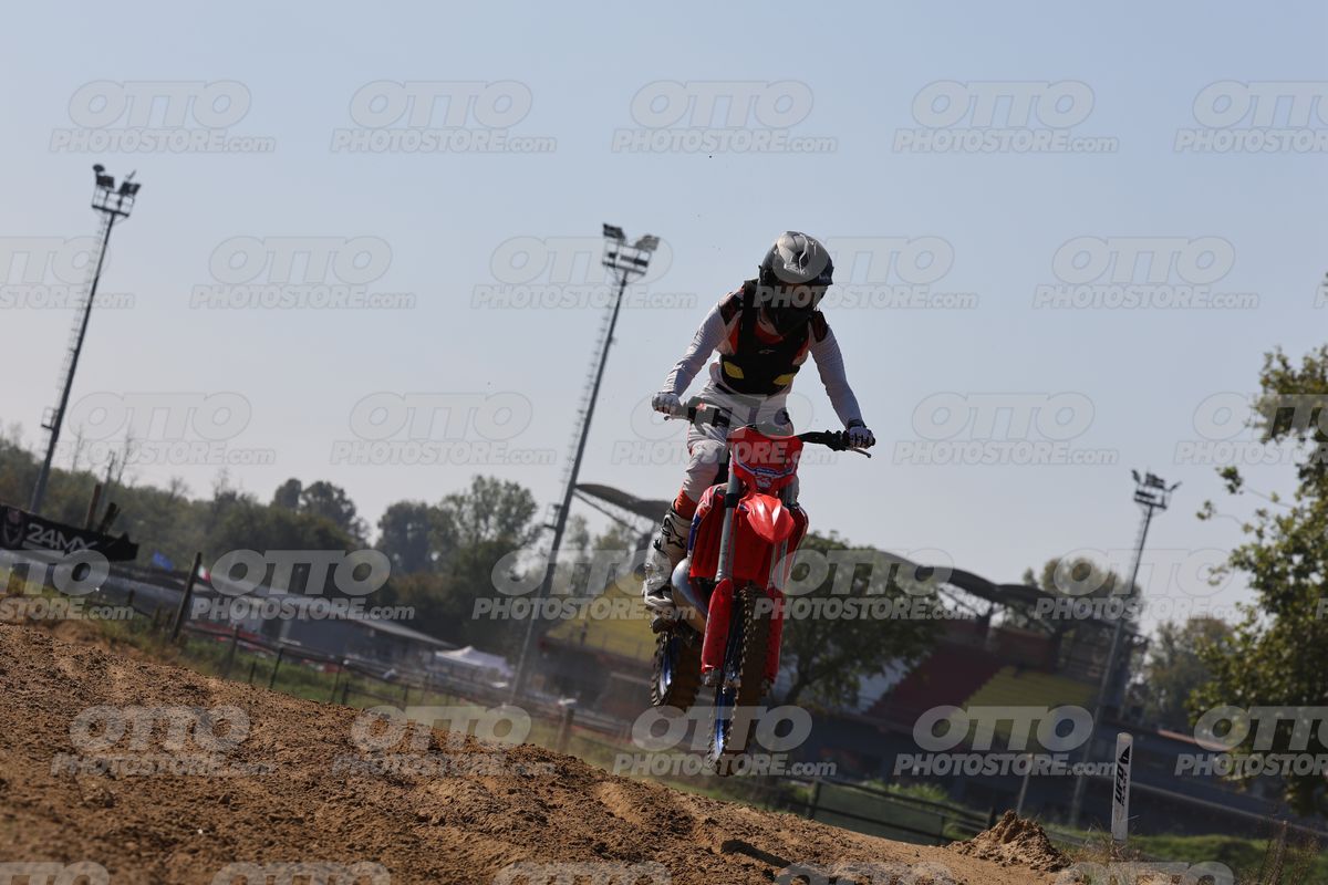 GAS GAS RED - LIGHT BLUE WHITE SUIT - BLACK BLUE RED HELMET · JD9A3992