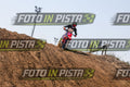 BETA XT - BLACK SHIRT - YELLOW SHOES · JD9A4148