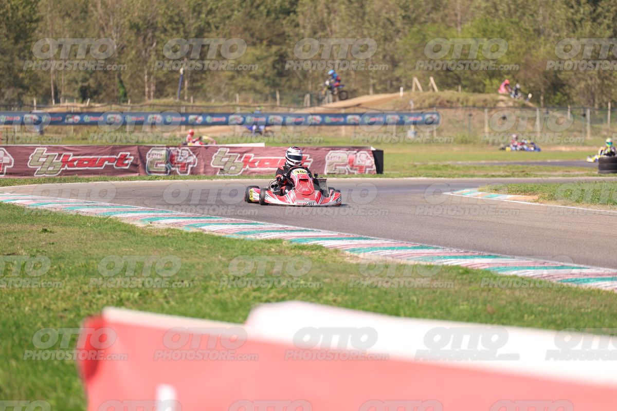 GOKART 194 · JD9A4577
