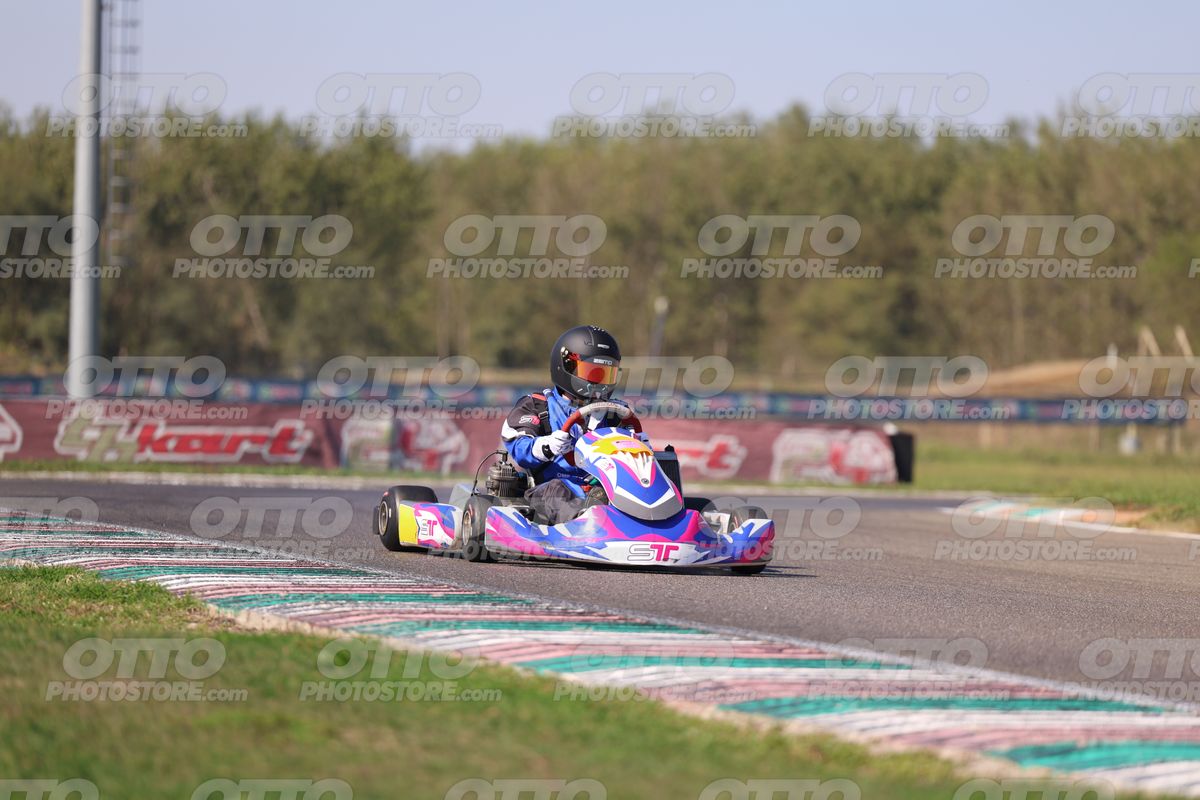 GOKART ST RACING - Black Helmet · JD9A4634