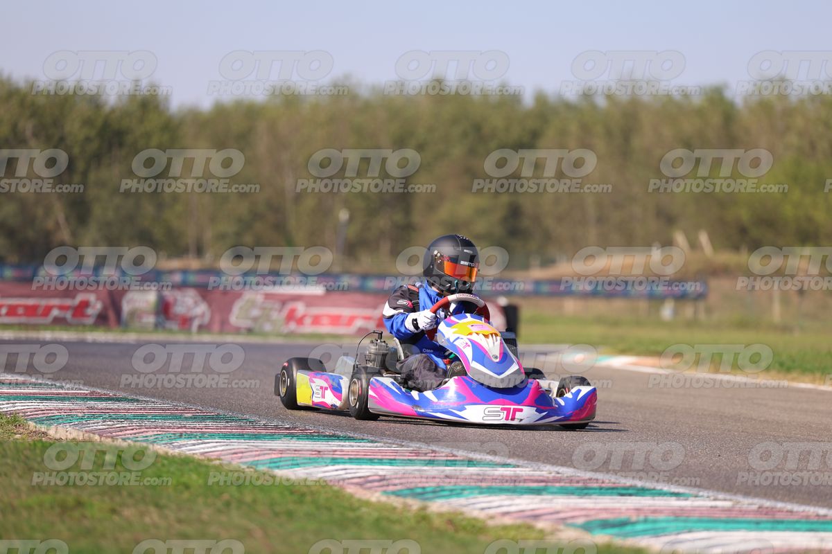 GOKART ST RACING - Black Helmet · JD9A4635