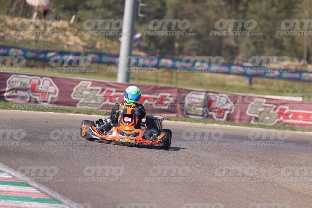 GOKART 362 · JD9A4704
