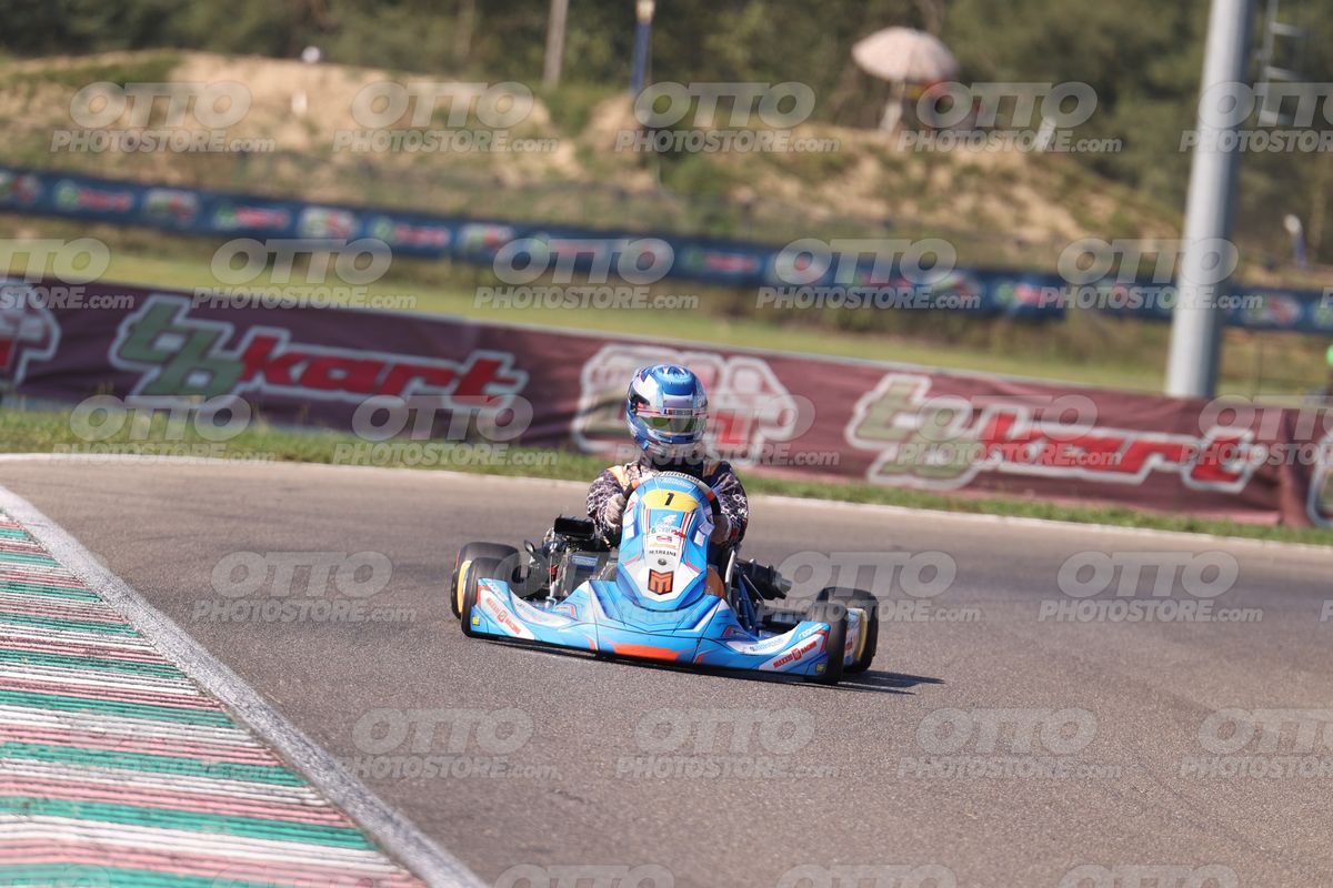 GOKART 1 · JD9A4737