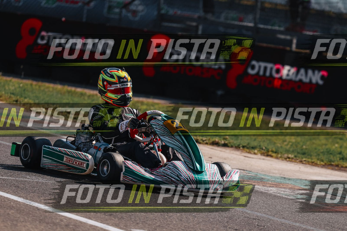 LUCA · JD9A4771