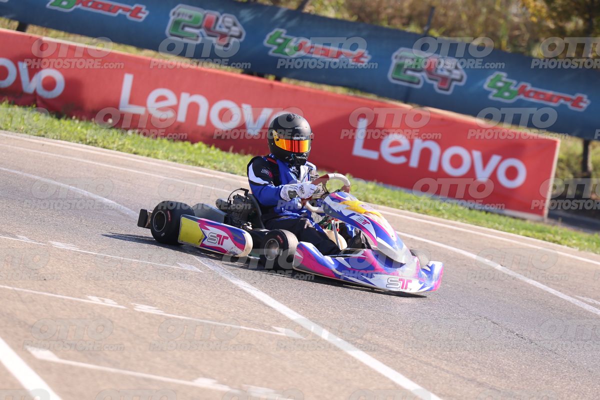 GOKART ST RACING - Black Helmet · JD9A4772