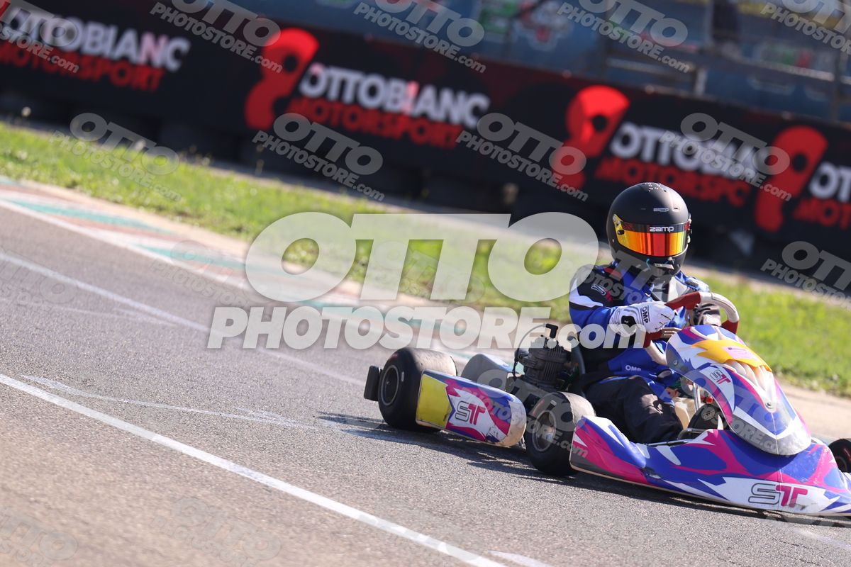 ST RACING - Black Helmet · JD9A4776
