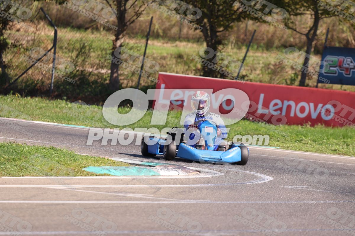 BLU KART - White Blu Suite · JD9A4832