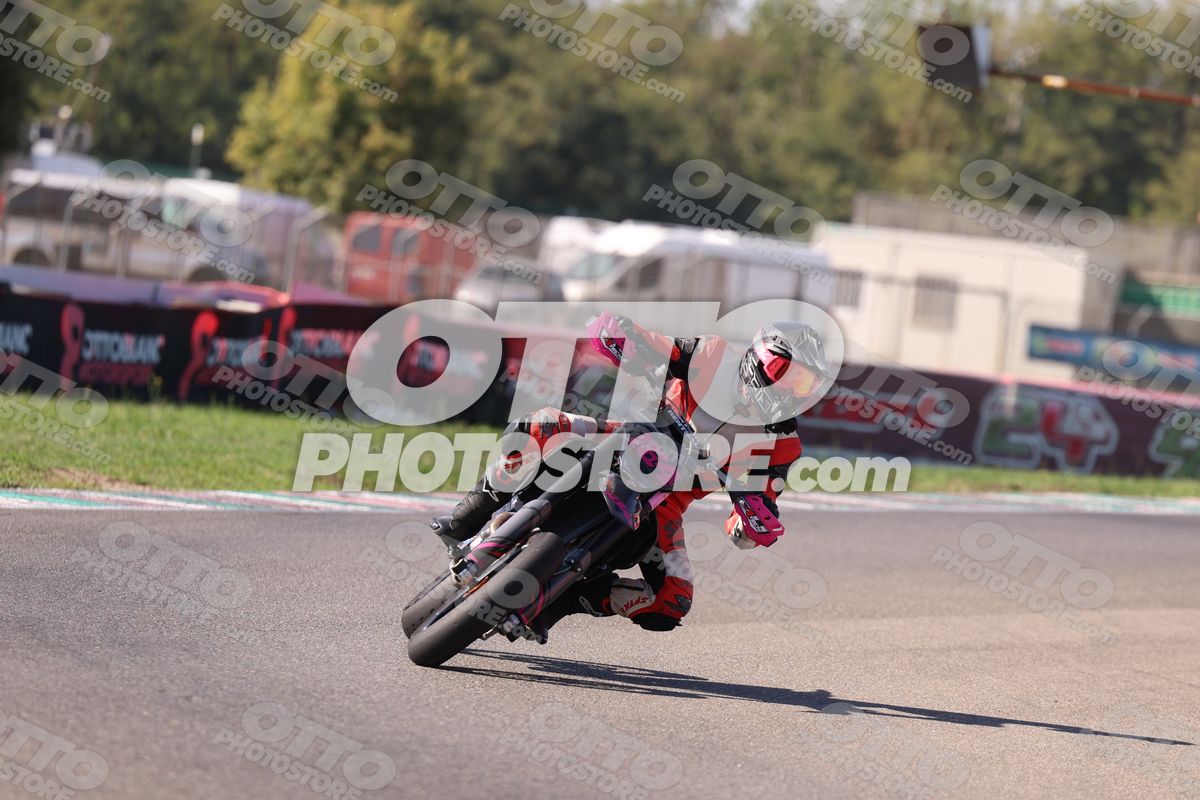 SUPERMOTO 164 · JD9A5052