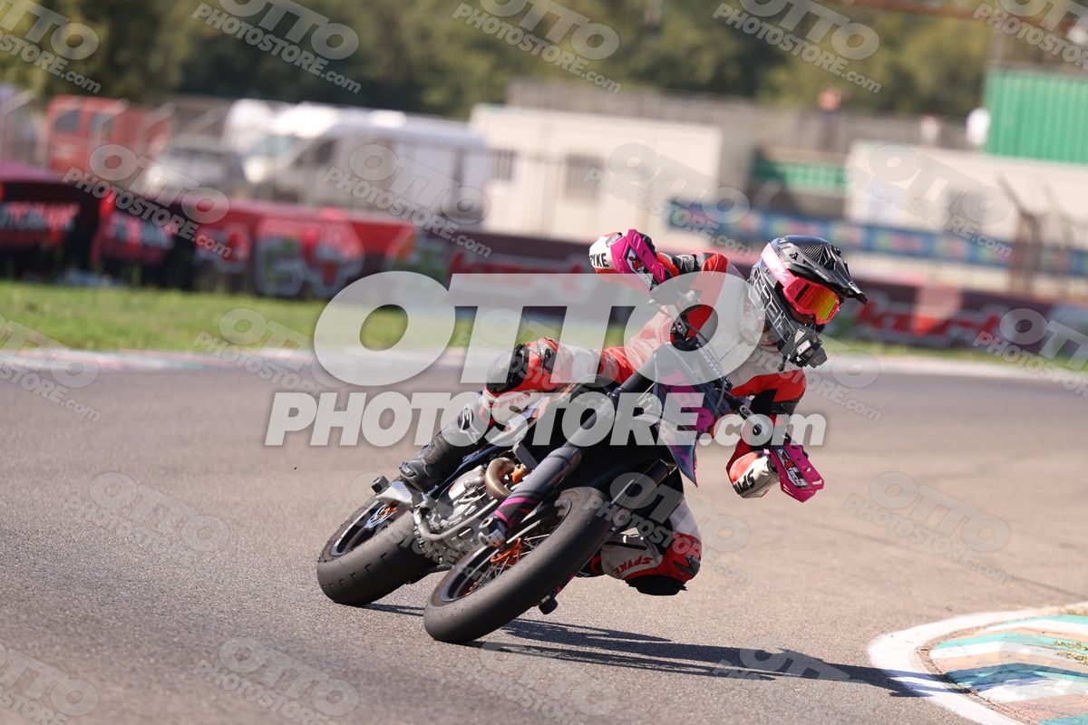 SUPERMOTO 164 · JD9A5053