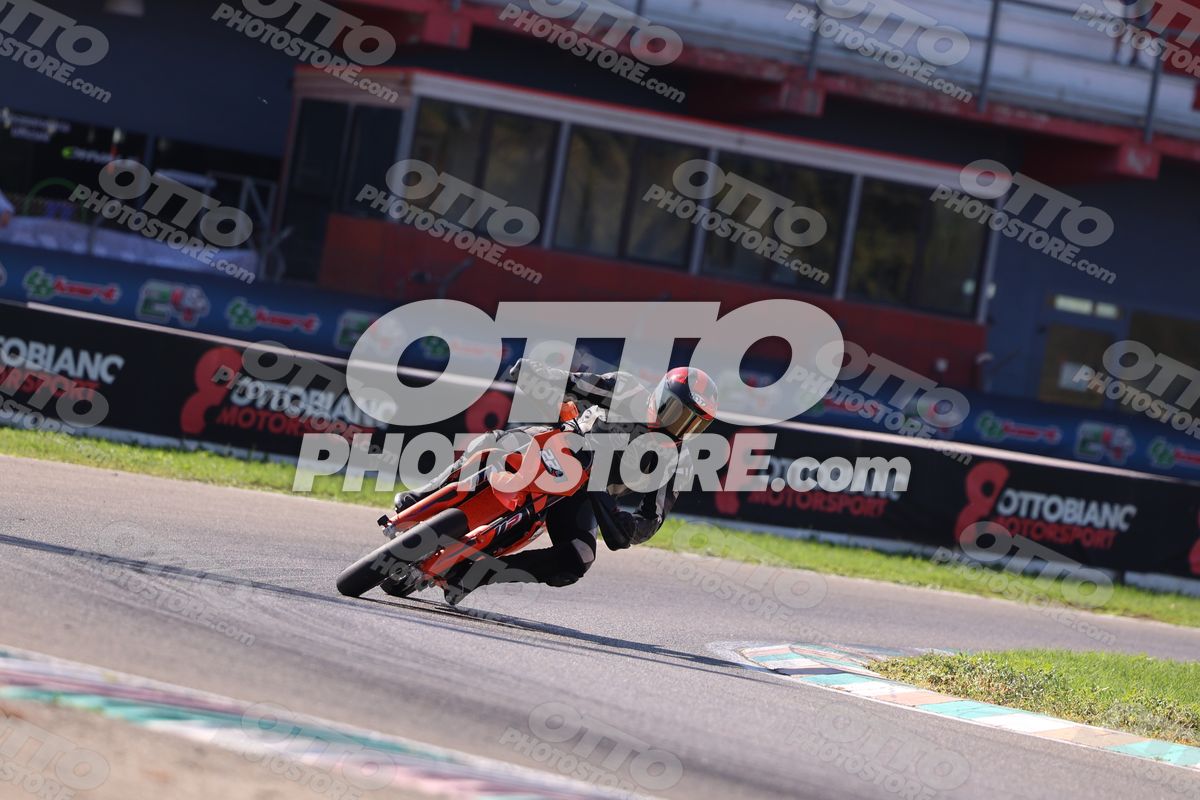 SUPERMOTO 224 · JD9A5196