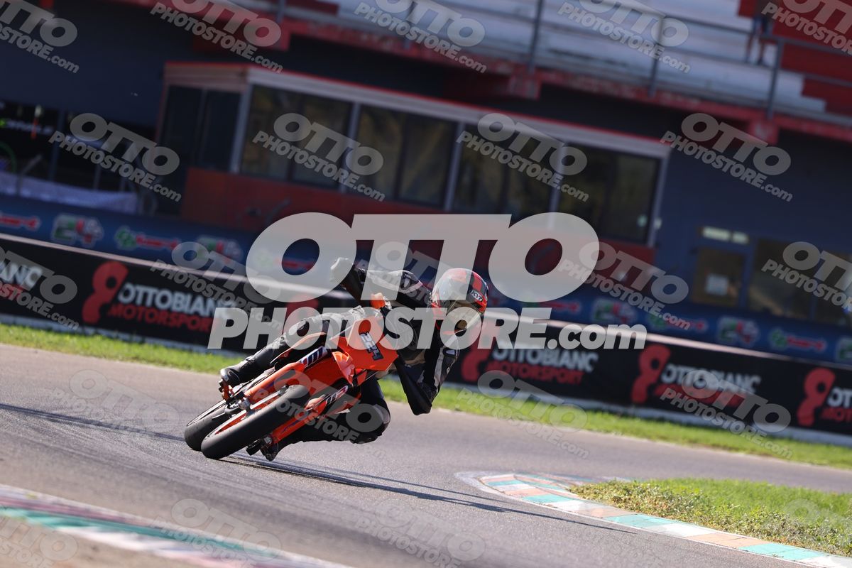 SUPERMOTO 224 · JD9A5198