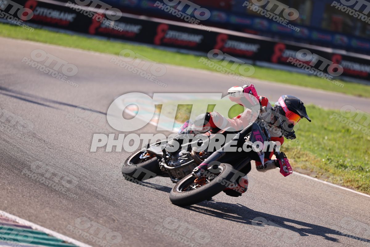 SUPERMOTO 164 · JD9A5259