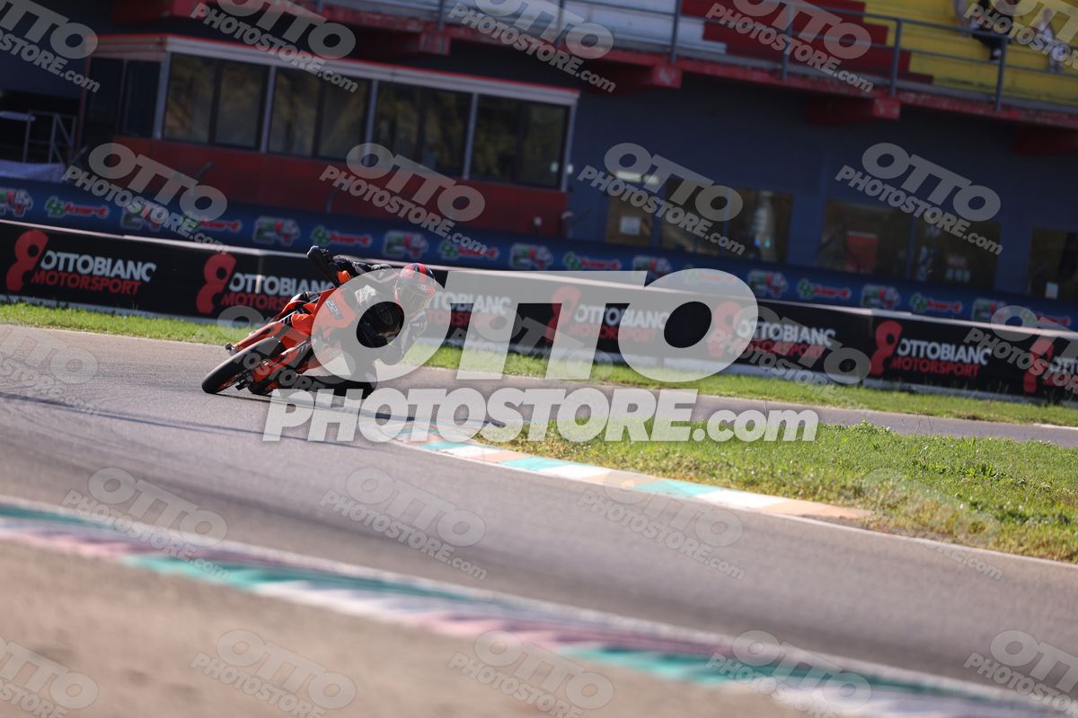 SUPERMOTO 224 · JD9A5334